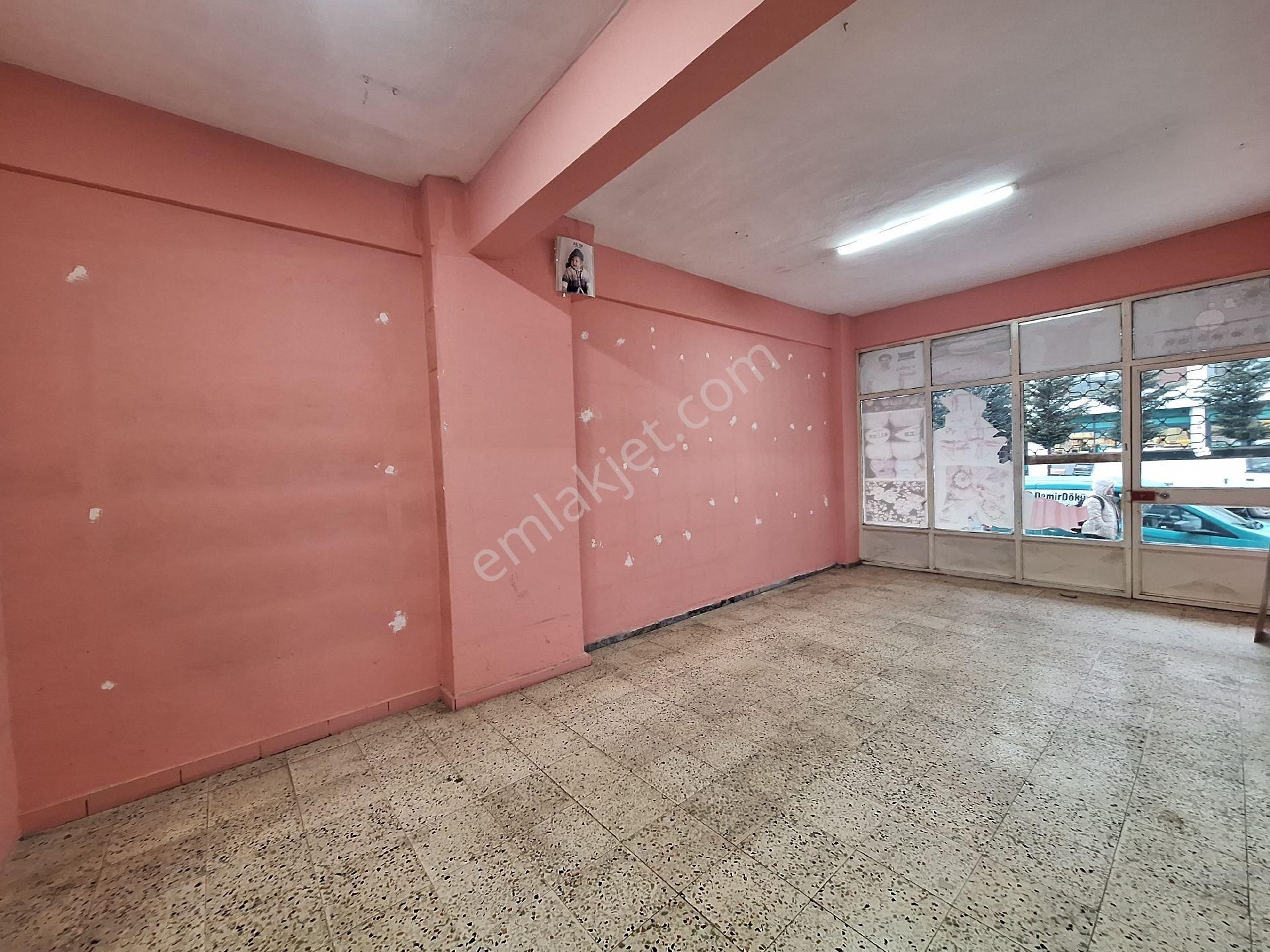 Çekmeköy Alemdağ Çatalmeşe Mahallesi Kiralık Dükkan - Görsel 6