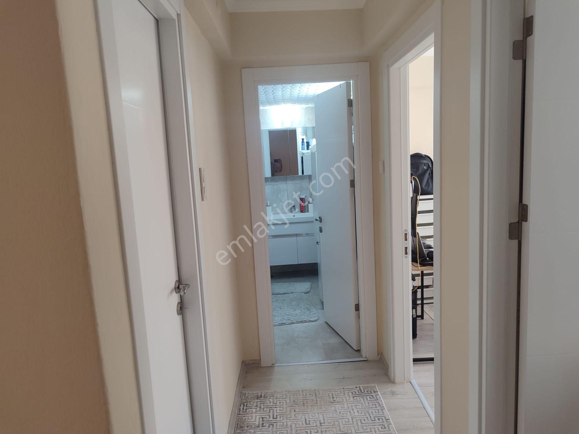 Onur Mahallesi'nde Köşe Konumda Full Yapılı 2+1 Arakat Daire - Görsel 21