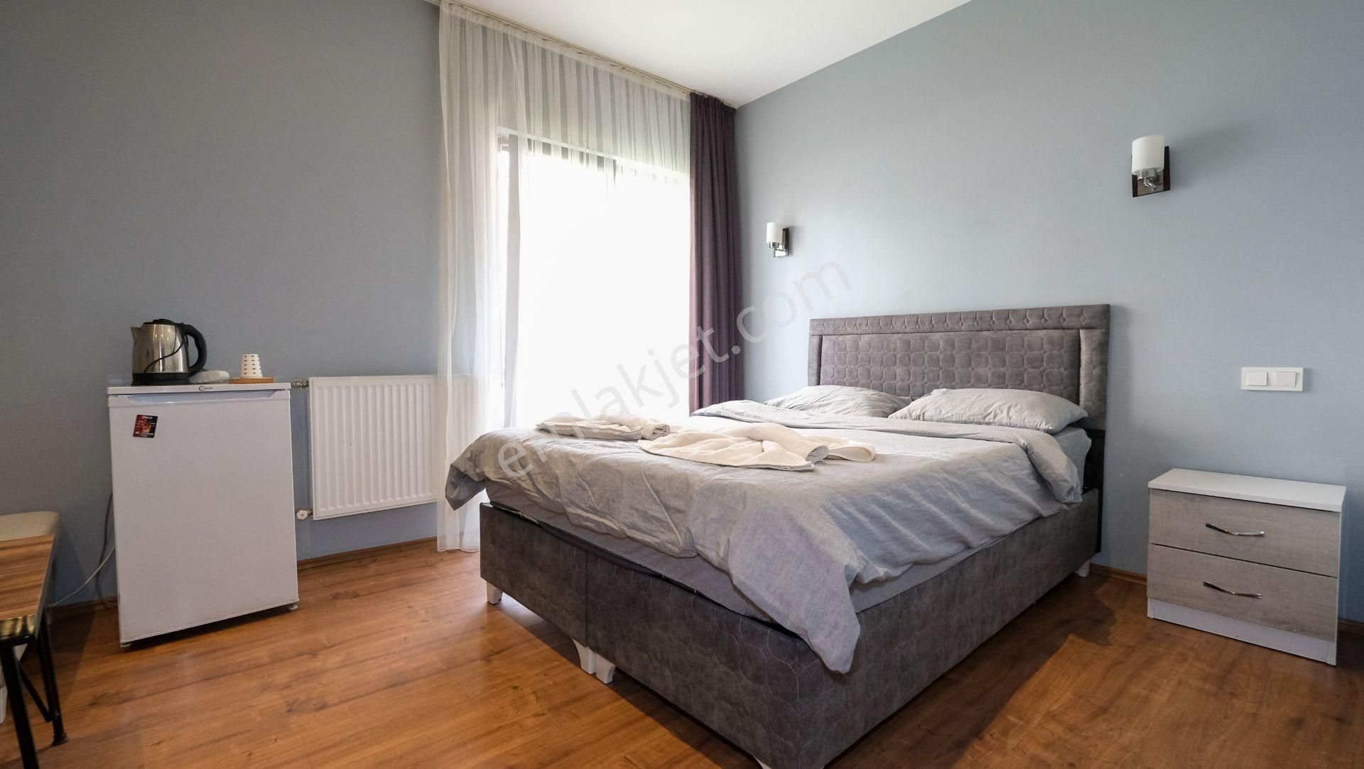 Besa Karina Arkası Doğa Koleji Karşısı Otel Ve Dükkan Kiracılı