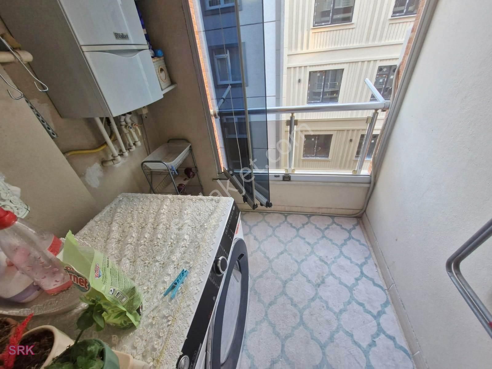 Serkan Gayrimenkulden Bahçelievler Yenibosna Çakmak Durağında 3.kat - Görsel 3