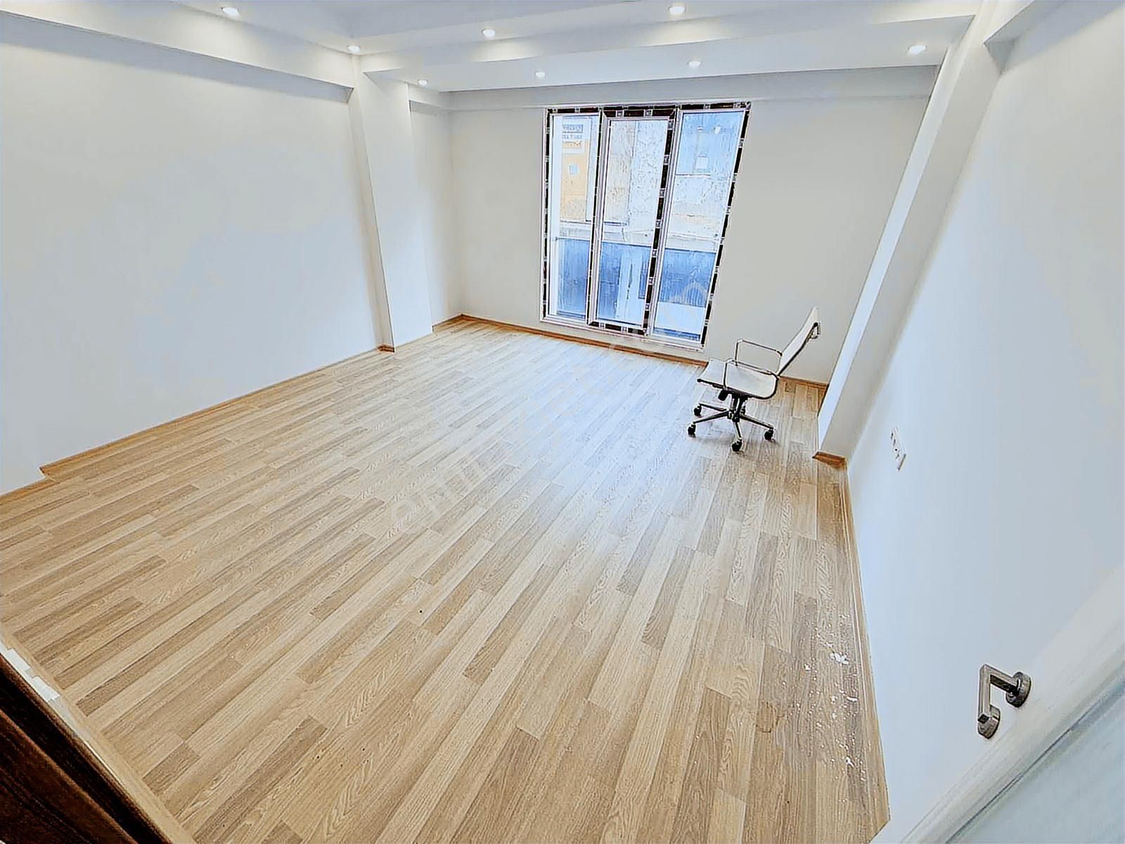 Pusula İnşaat'tan Cebeci Mah 3+1 120 M2 Ebeveyn Banyolu Ara Kat - Görsel 10