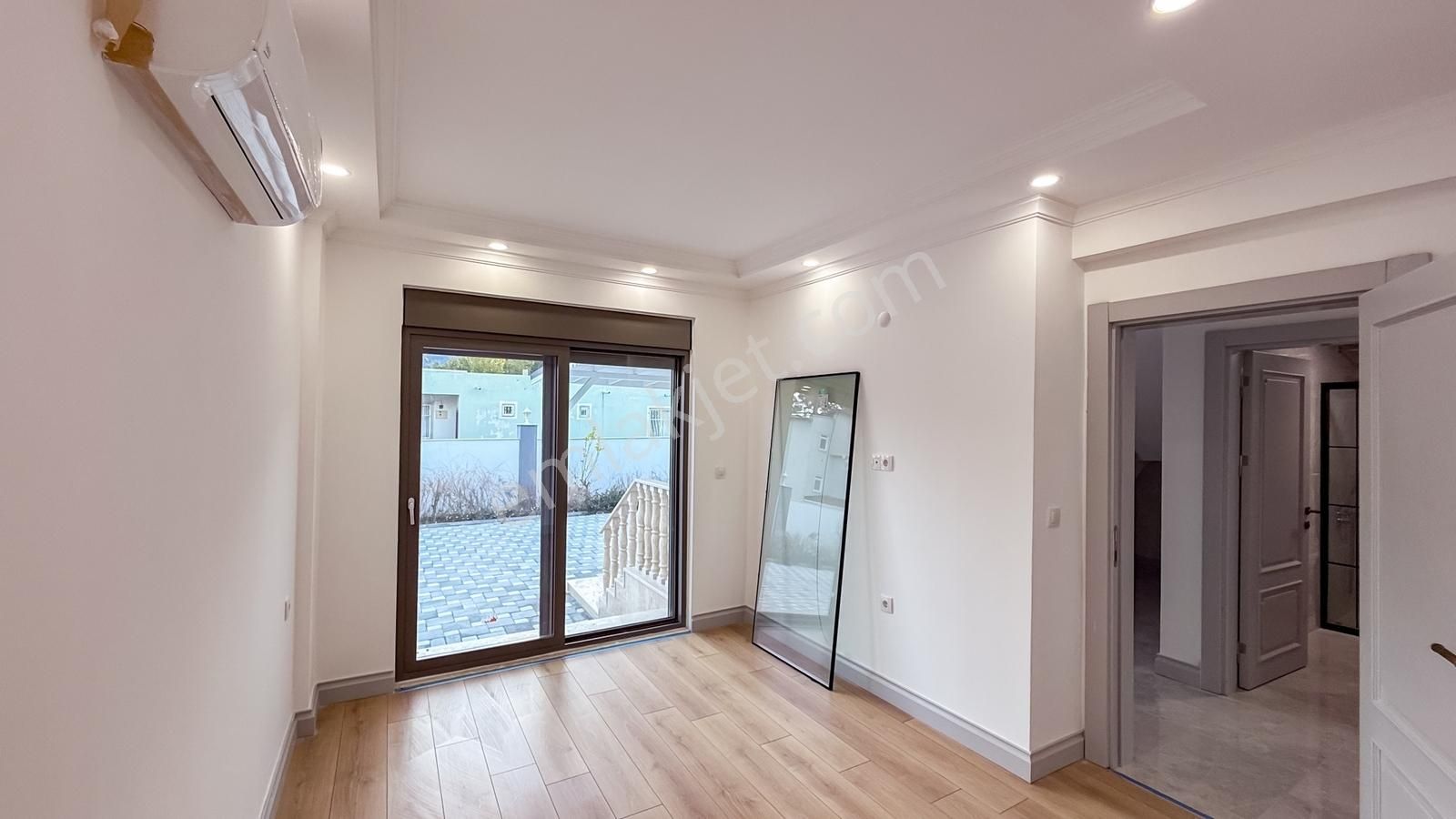 Kemer Göynükte Site İçinde Ortak Havuzlu 230 M² Geniş Villa - Görsel 18