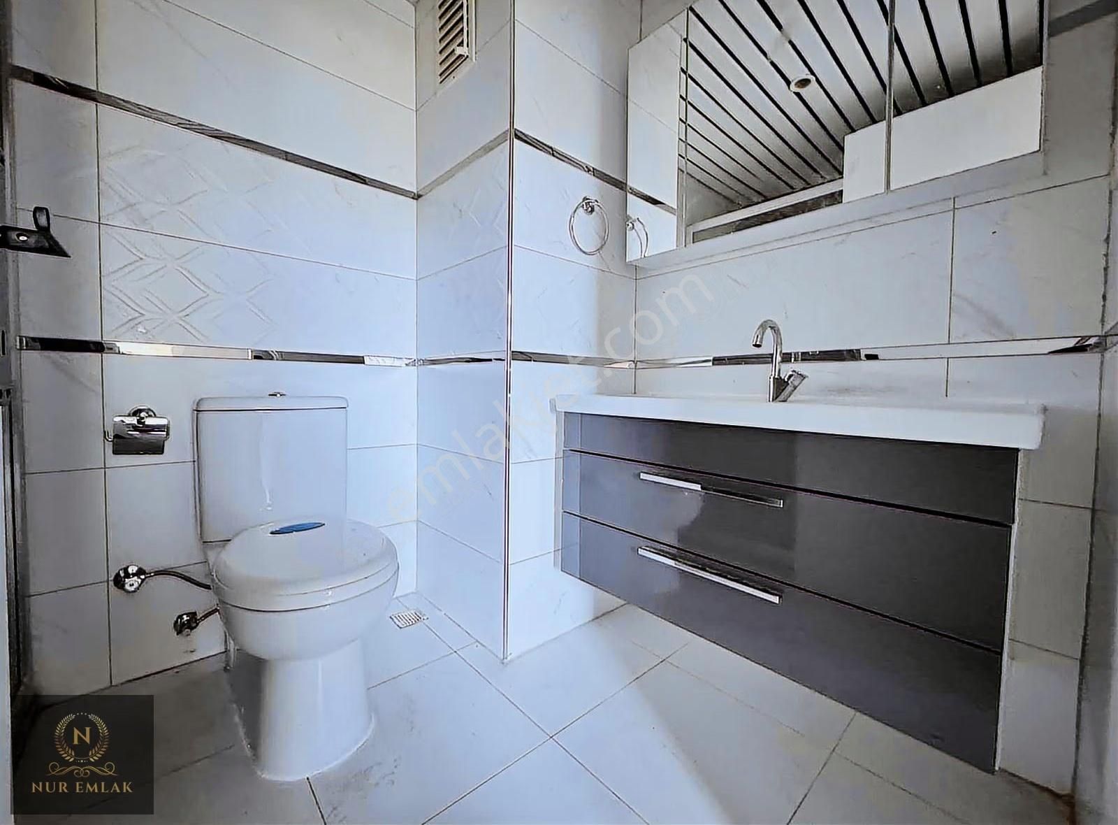 Sinanoba Emlak Konut İstiklal Sitesin'de 3+1 Kiralık Daire - Görsel 24