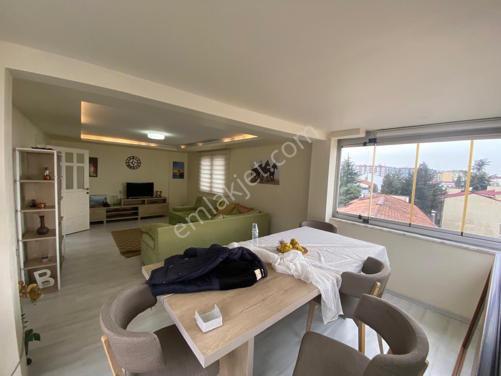 Trabzon'da Kiralık 2+1 Eşyalı Daire - Görsel 3