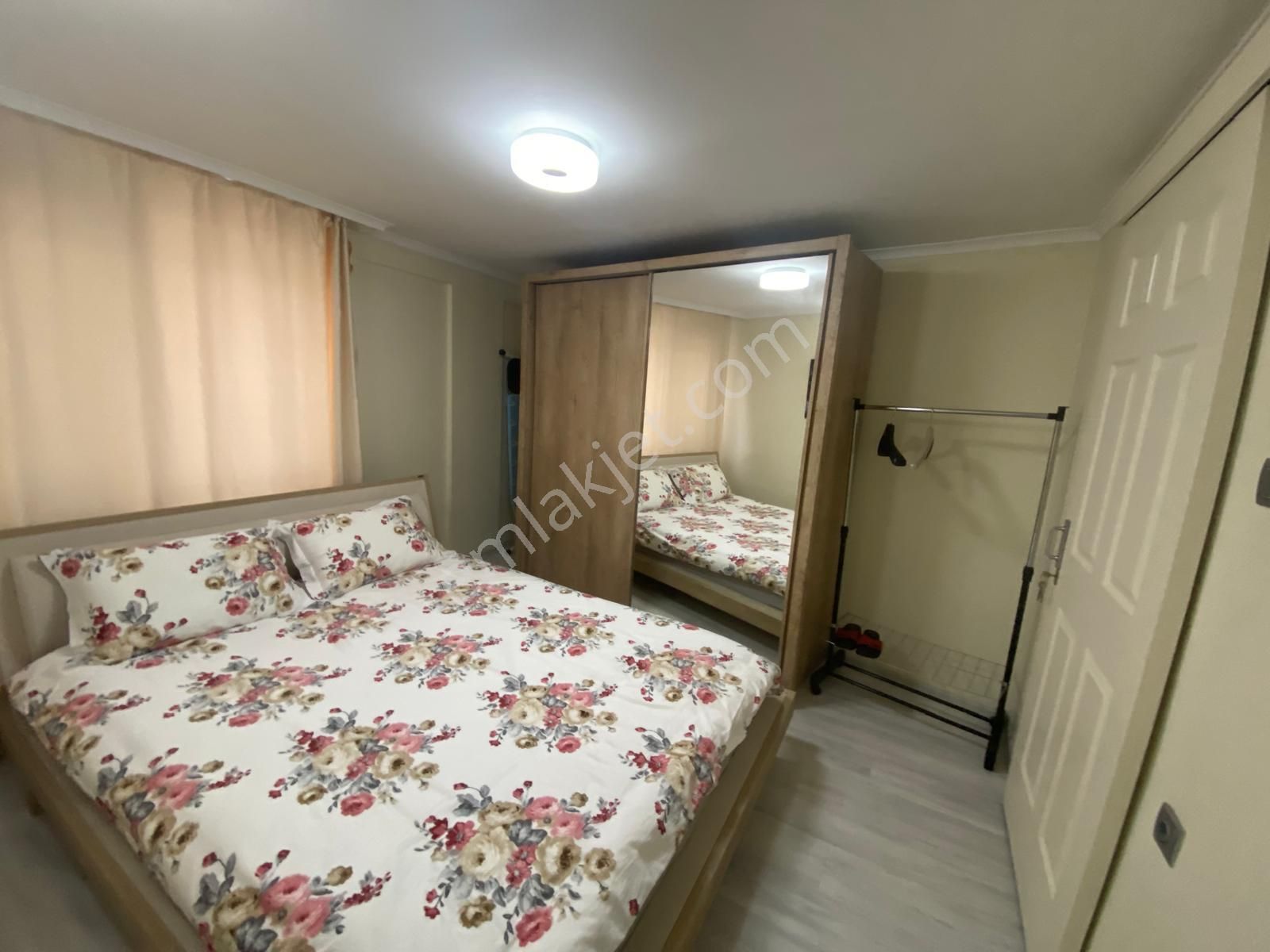 Trabzon'da Kiralık 2+1 Eşyalı Daire - Görsel 13