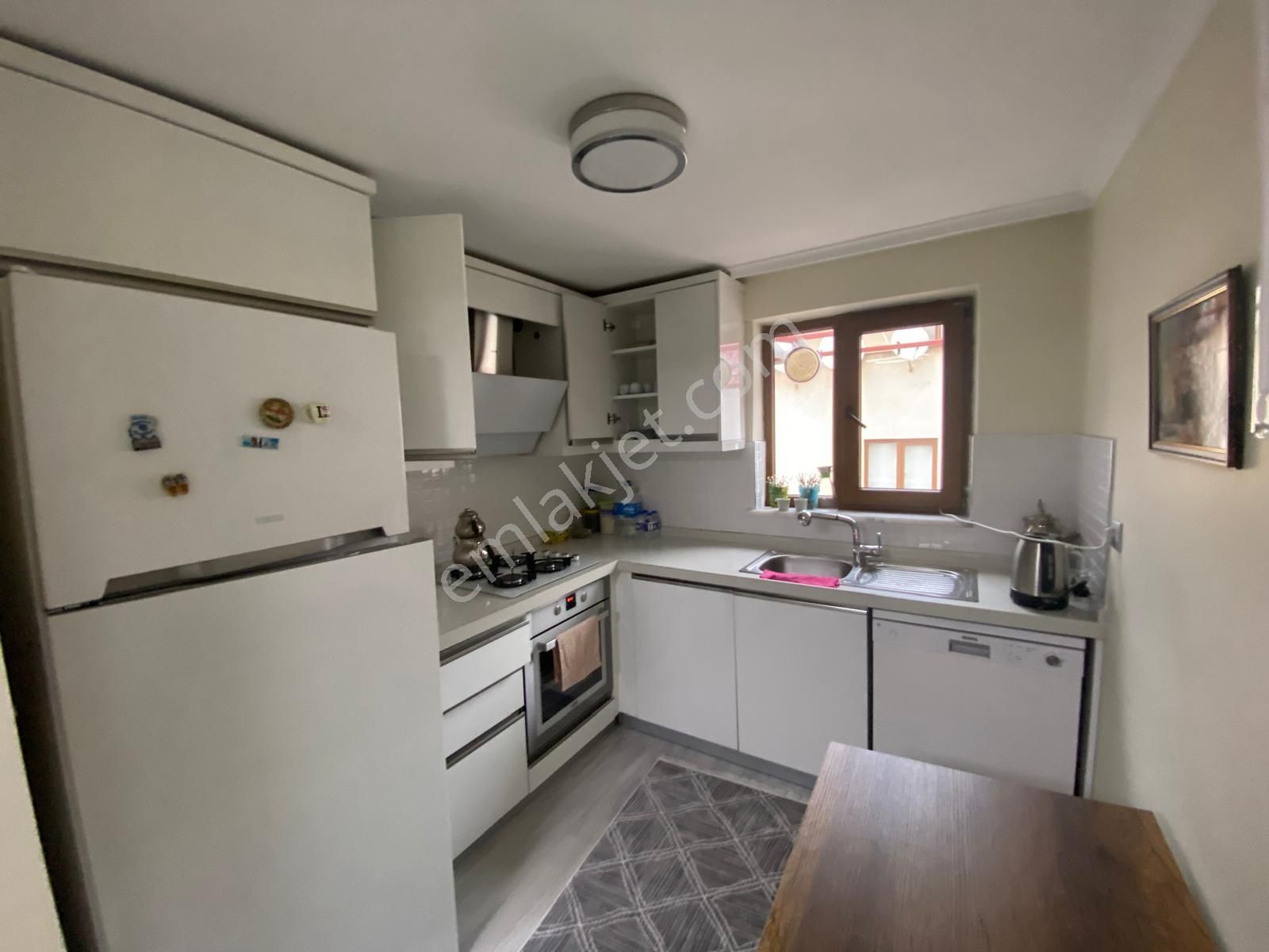 Trabzon'da Kiralık 2+1 Eşyalı Daire - Görsel 2