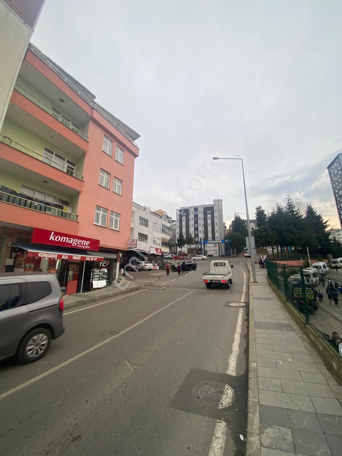 Trabzon'da Kiralık 2+1 Eşyalı Daire - Görsel 19