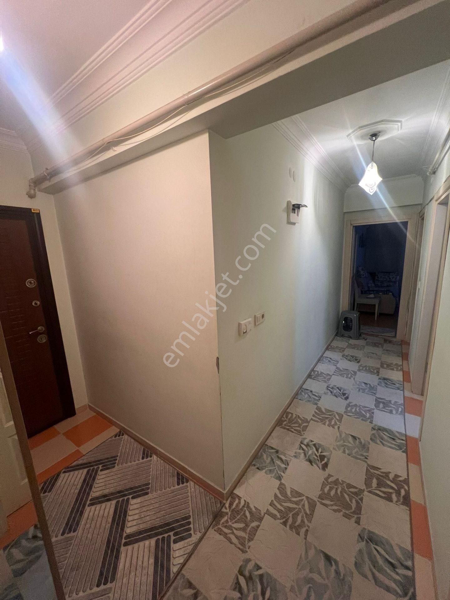 Avcılar Cihangir De 2+1 1 Kat Satılık Daire - Görsel 5