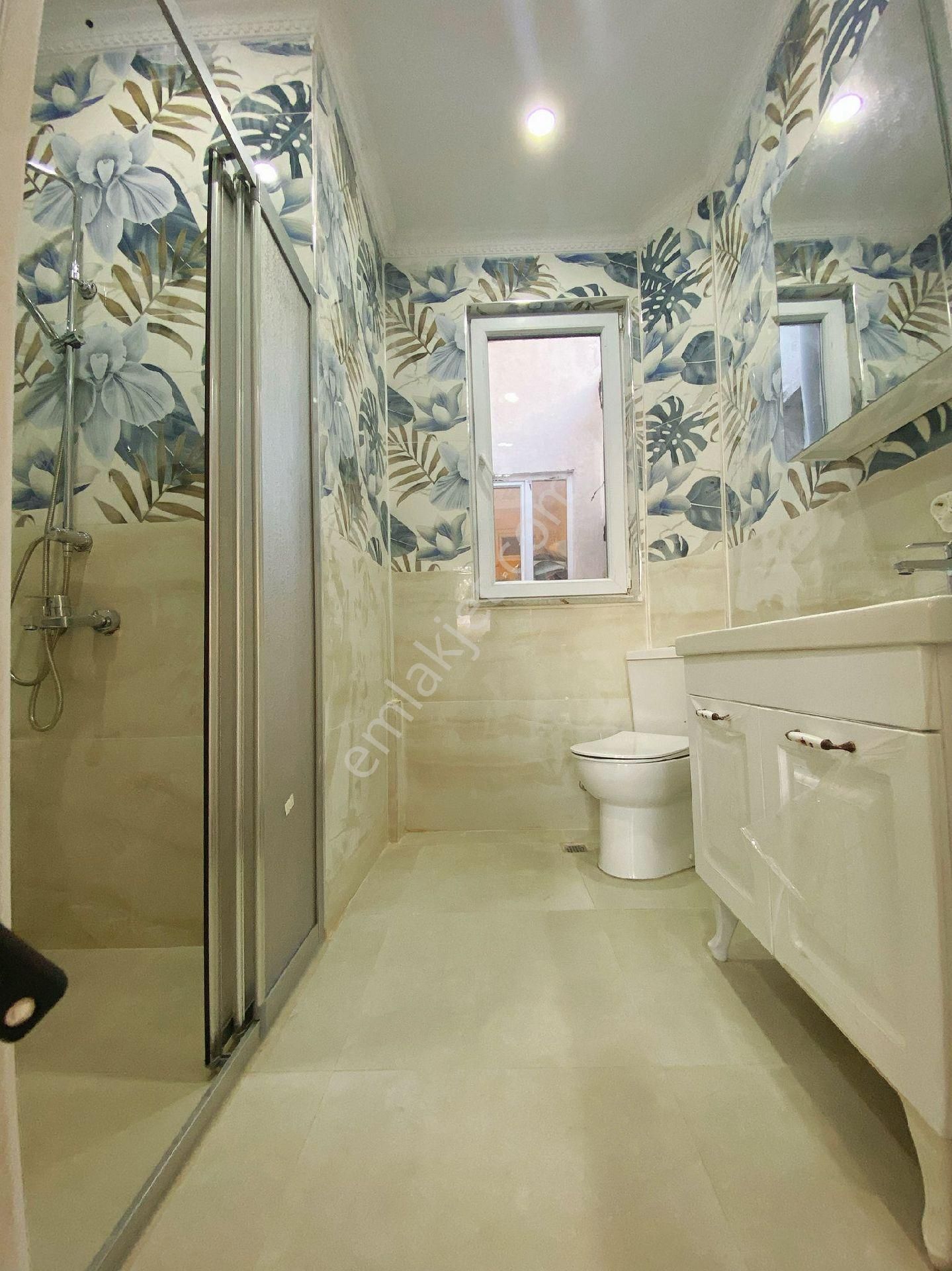 Patron Çıldırmış - Görsel 15