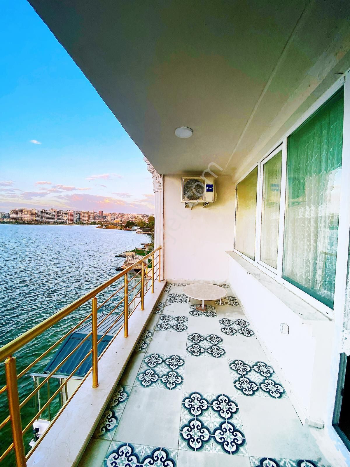 Patron Çıldırmış - Görsel 2