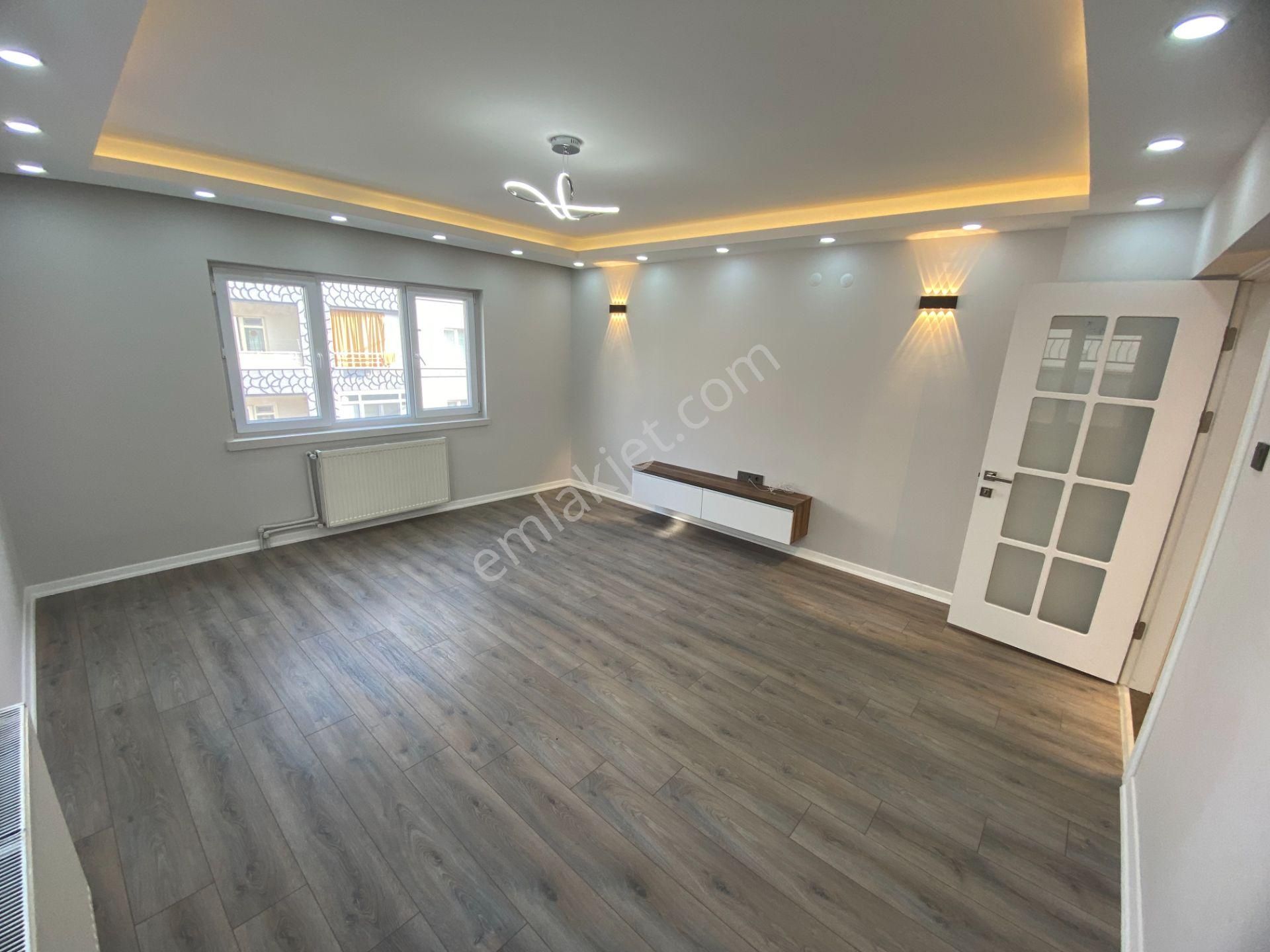 Süvari Mh. Merkezi Konumda Cadde Yakını Ful Yapılı 3+1 Daire - Görsel 18