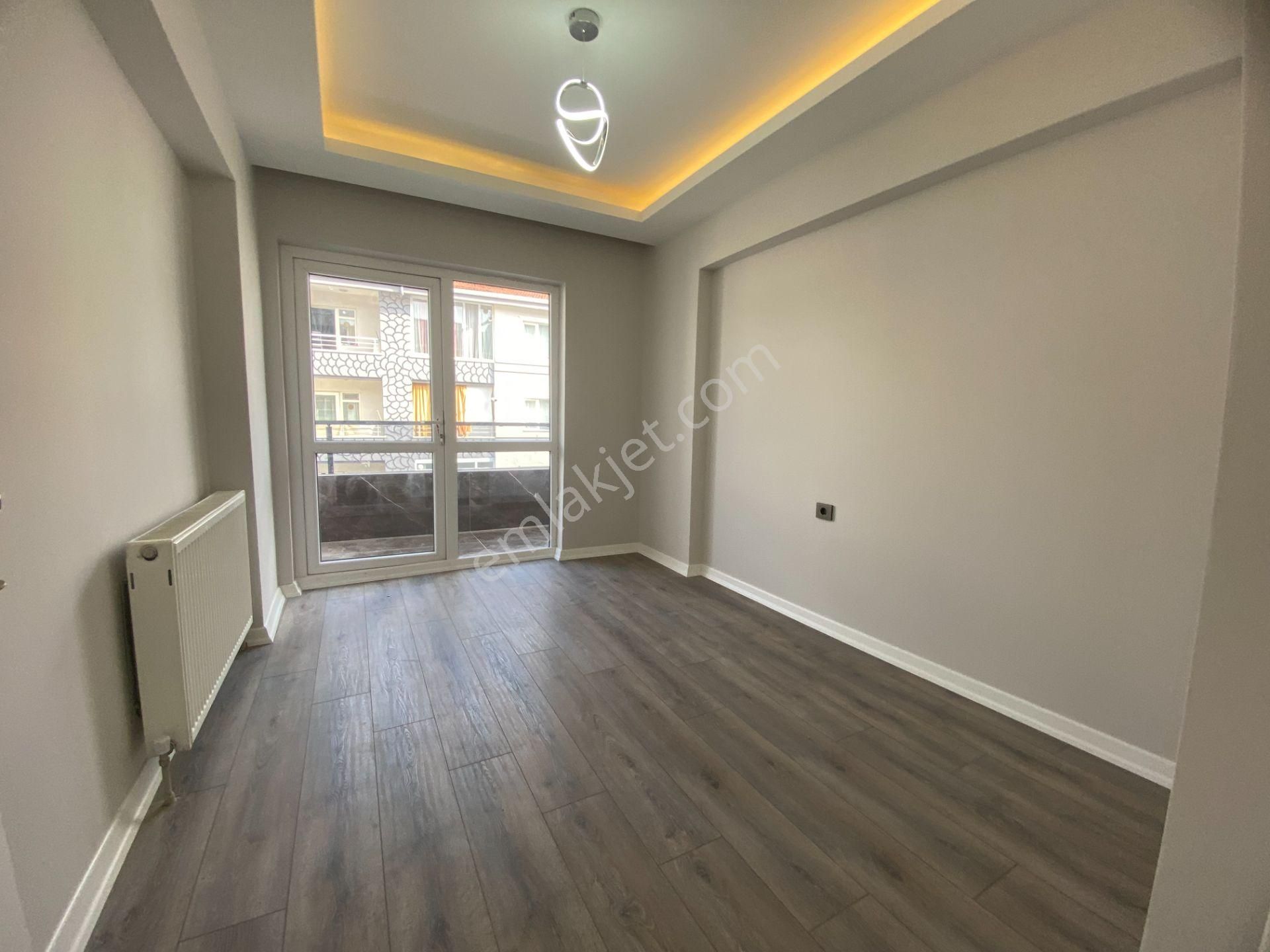 Süvari Mh. Merkezi Konumda Cadde Yakını Ful Yapılı 3+1 Daire - Görsel 23