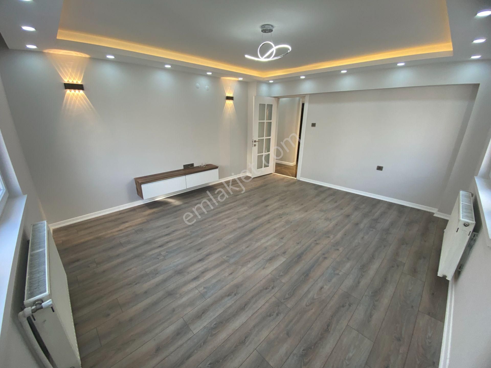 Süvari Mh. Merkezi Konumda Cadde Yakını Ful Yapılı 3+1 Daire - Görsel 10