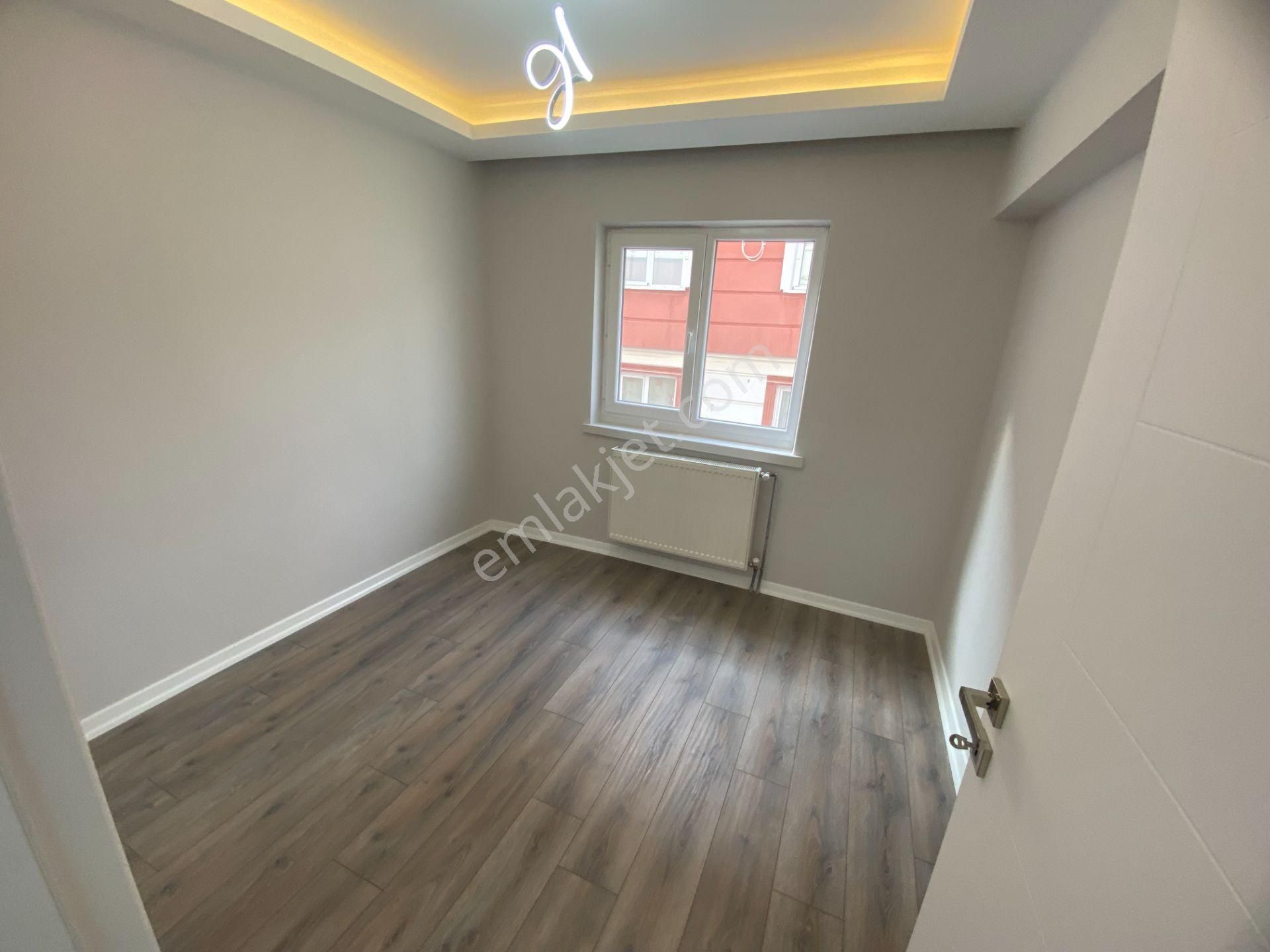 Süvari Mh. Merkezi Konumda Cadde Yakını Ful Yapılı 3+1 Daire - Görsel 15