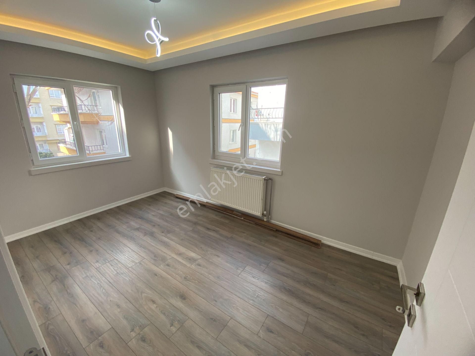 Süvari Mh. Merkezi Konumda Cadde Yakını Ful Yapılı 3+1 Daire - Görsel 26