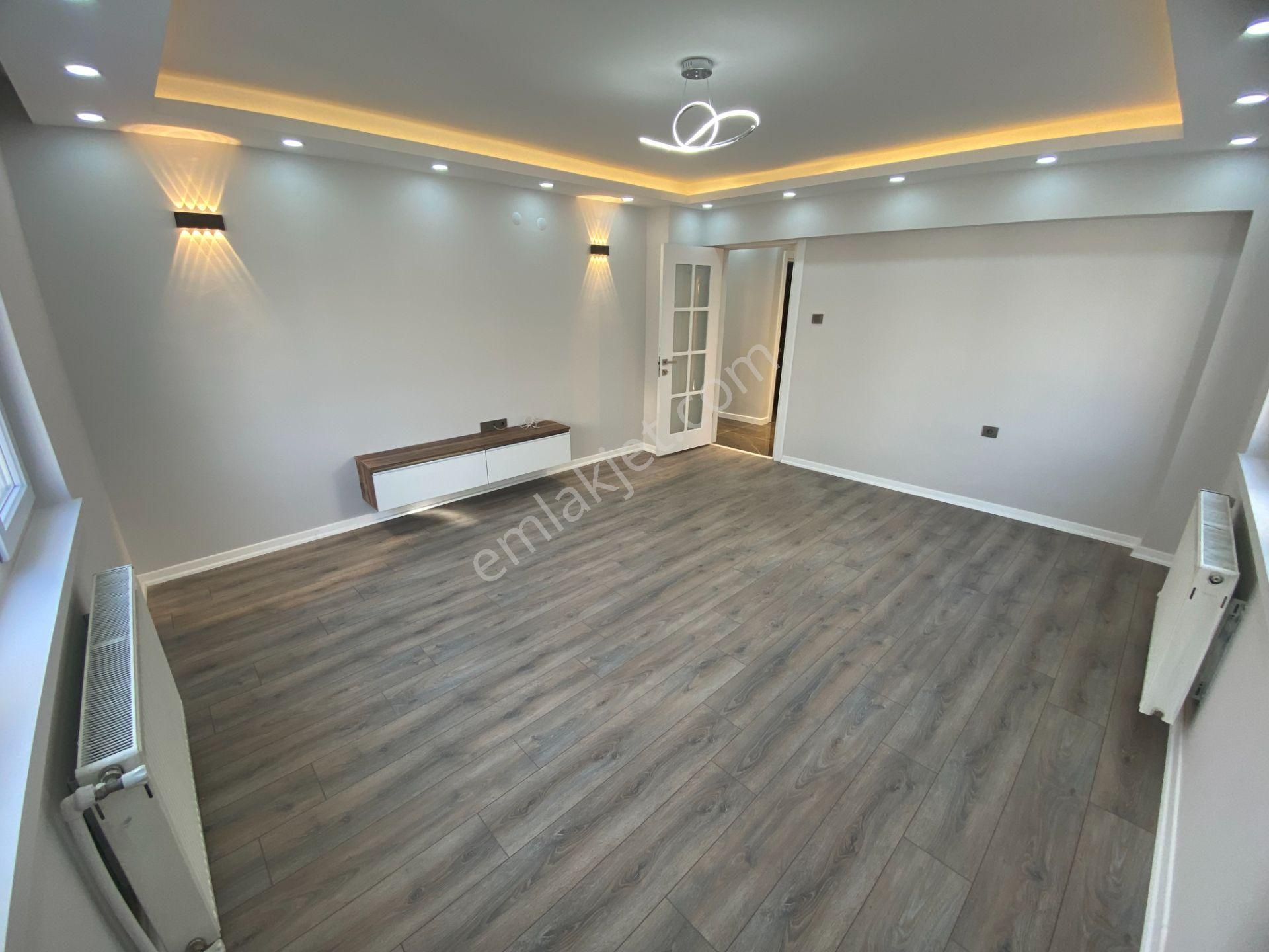 Süvari Mh. Merkezi Konumda Cadde Yakını Ful Yapılı 3+1 Daire - Görsel 8