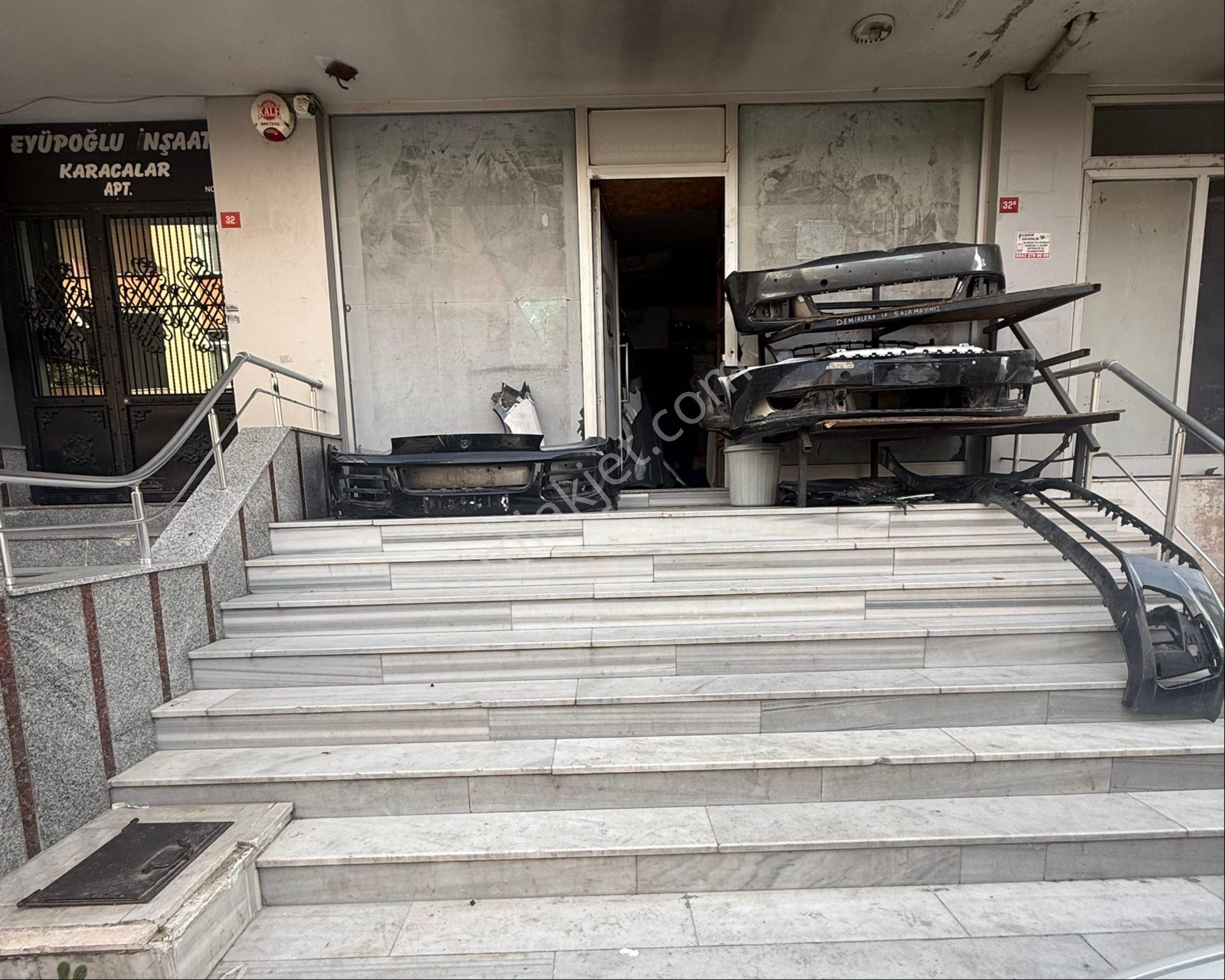 Oben Gayrımenkul’den Satılık Depolu Dükkan - Görsel 2