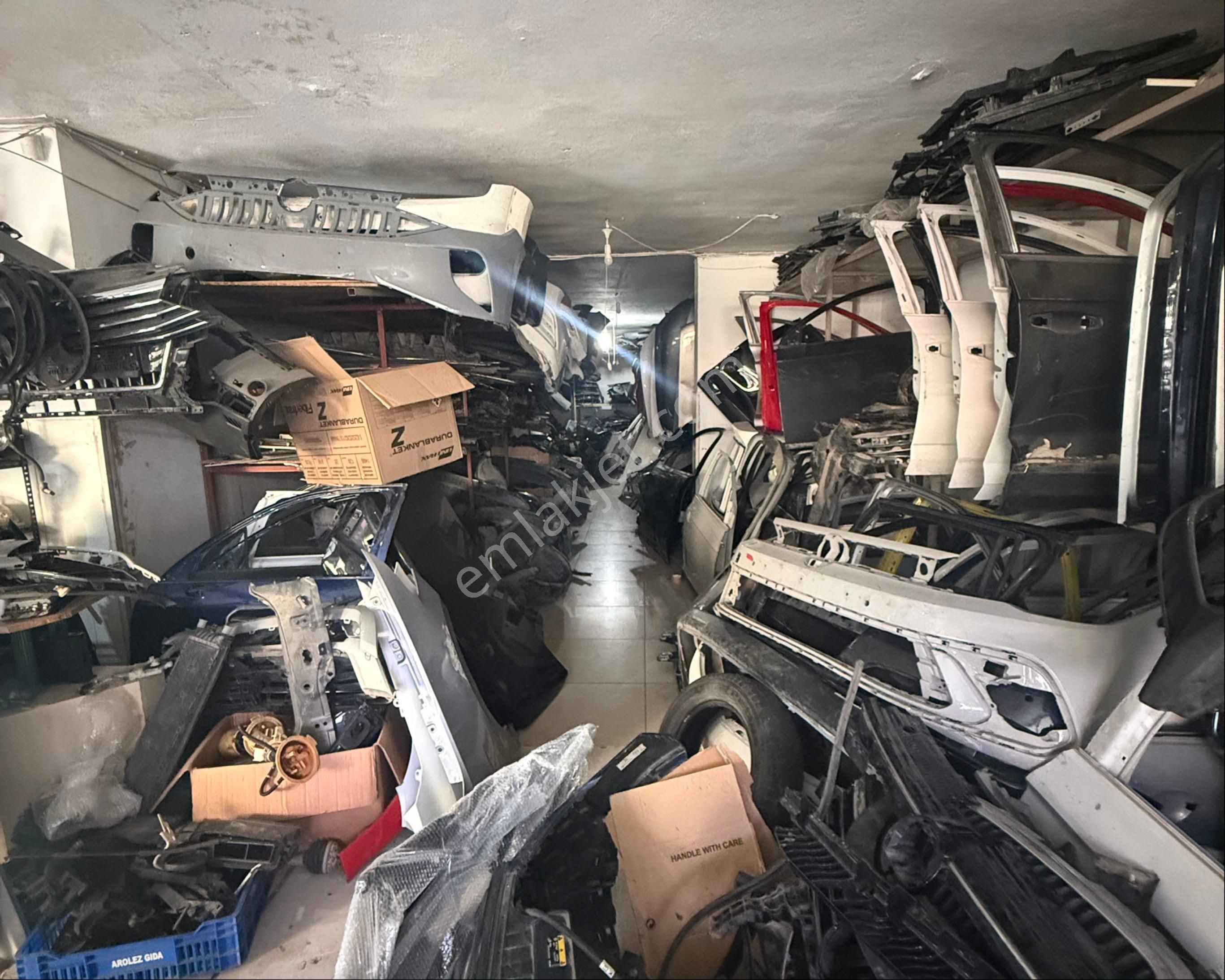 Oben Gayrımenkul’den Satılık Depolu Dükkan - Görsel 9