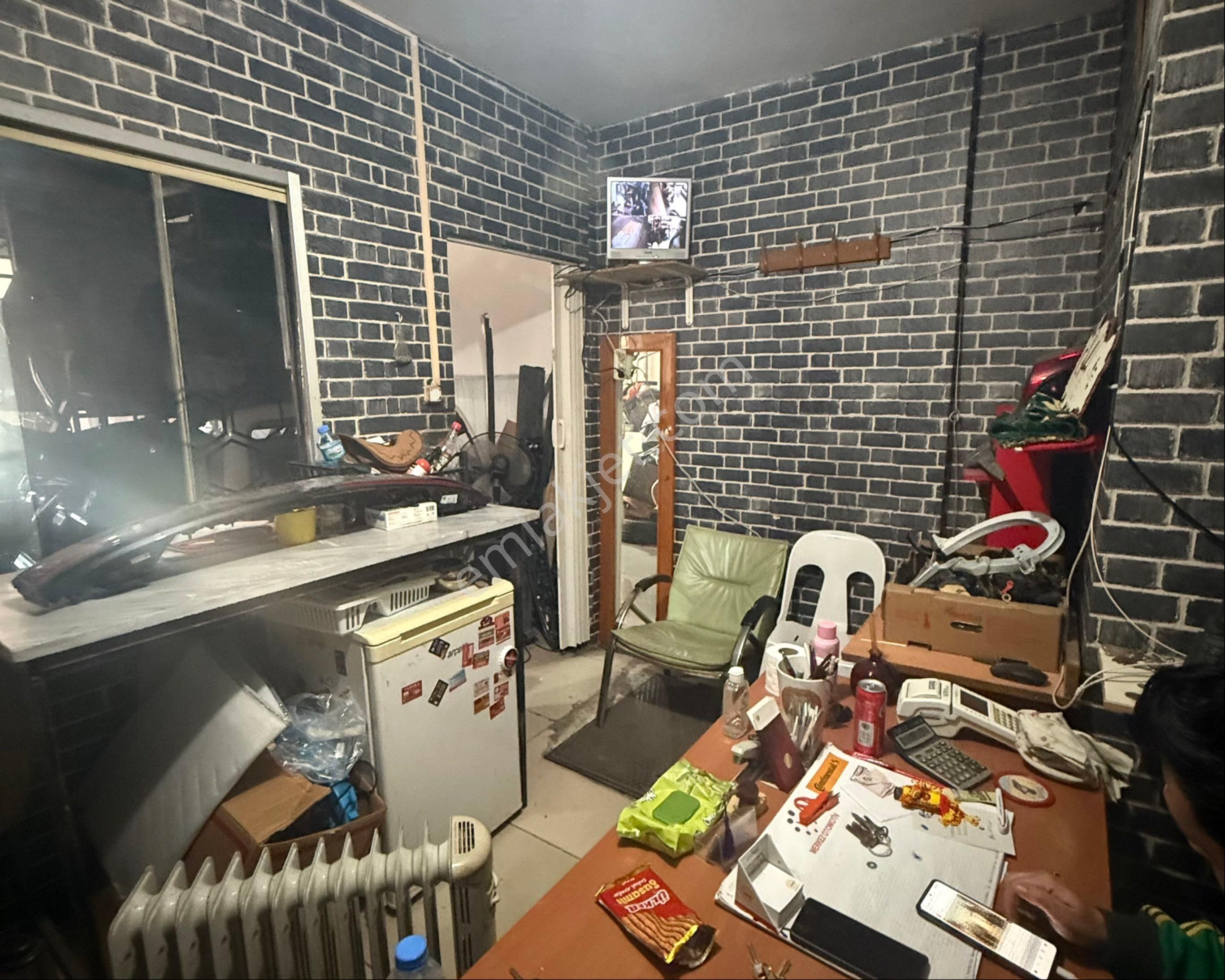 Oben Gayrımenkul’den Satılık Depolu Dükkan - Görsel 5