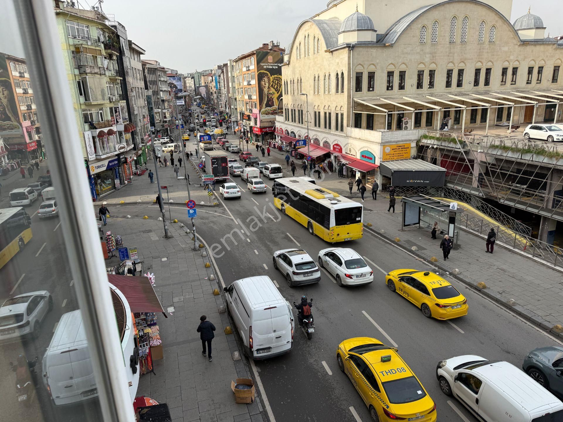 Yankı'dan Söğütlü Çeşme Cad. Üzeri 1+0 Asansör+wc& 45 M2 Ofis - Görsel 5