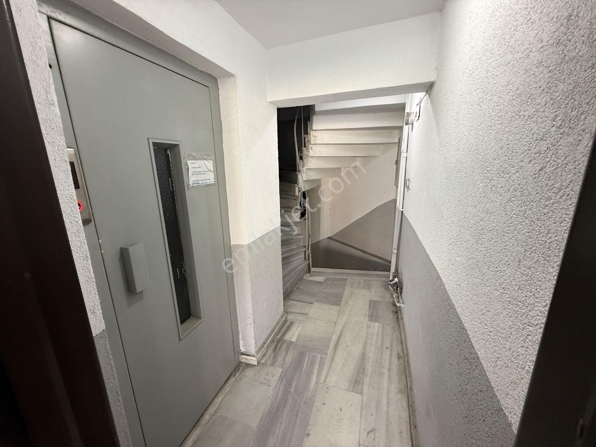 Yankı'dan Söğütlü Çeşme Cad. Üzeri 1+0 Asansör+wc& 45 M2 Ofis - Görsel 21