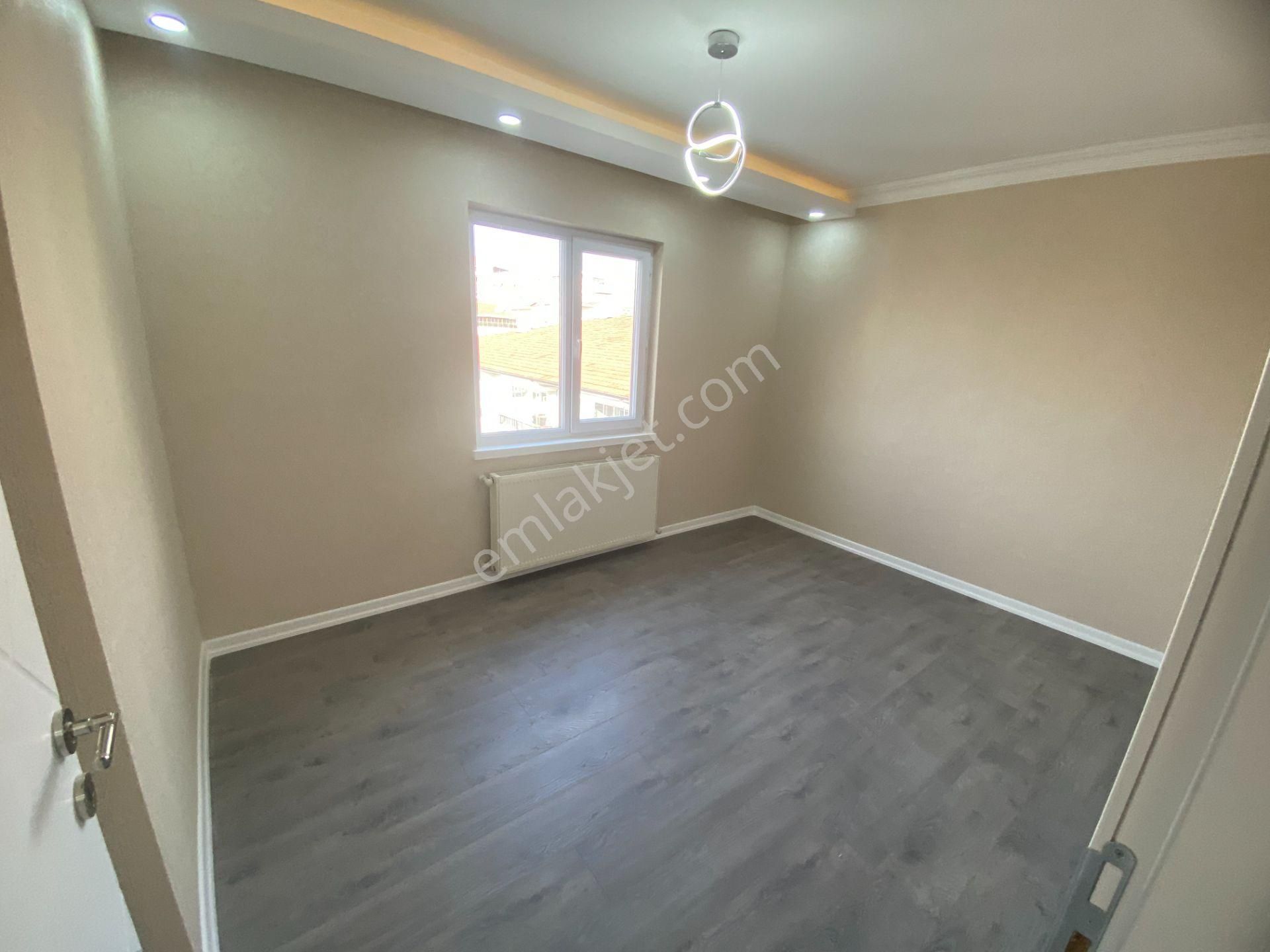 Etimesgut Süvari Mah Cadde Yakını Katta 3+1 Full Yapılı Fırsat - Görsel 23