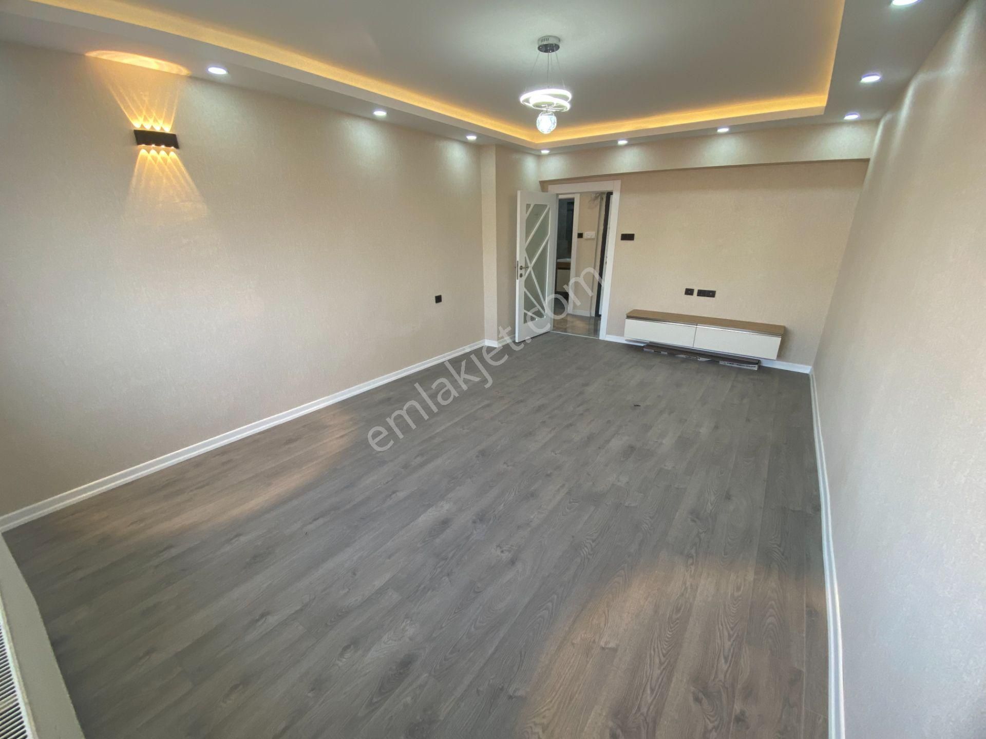 Etimesgut Süvari Mah Cadde Yakını Katta 3+1 Full Yapılı Fırsat - Görsel 4