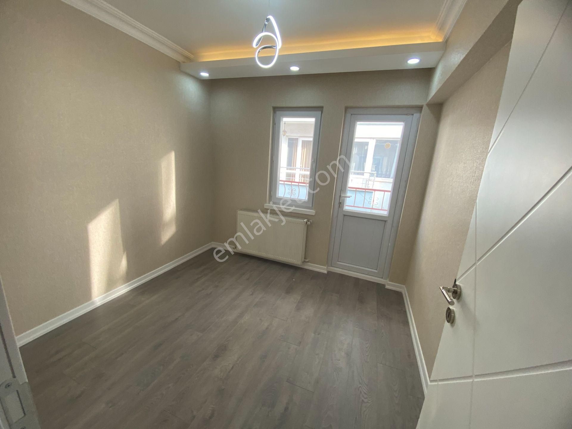 Etimesgut Süvari Mah Cadde Yakını Katta 3+1 Full Yapılı Fırsat - Görsel 26