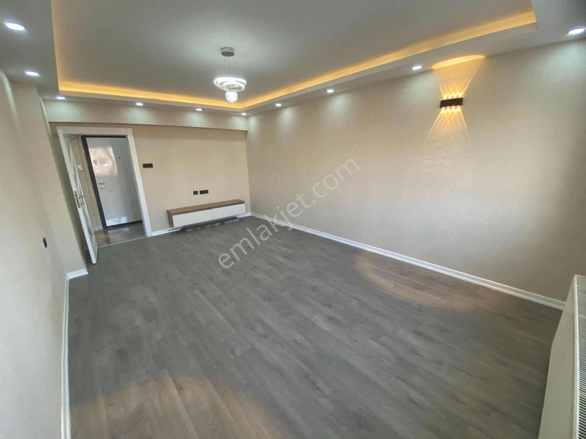 Etimesgut Süvari Mah Cadde Yakını Katta 3+1 Full Yapılı Fırsat - Görsel 21