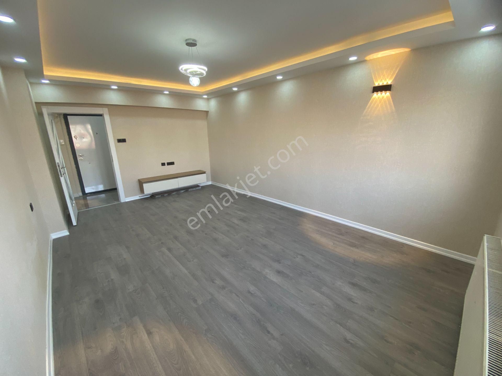 Etimesgut Süvari Mah Cadde Yakını Katta 3+1 Full Yapılı Fırsat - Görsel 11