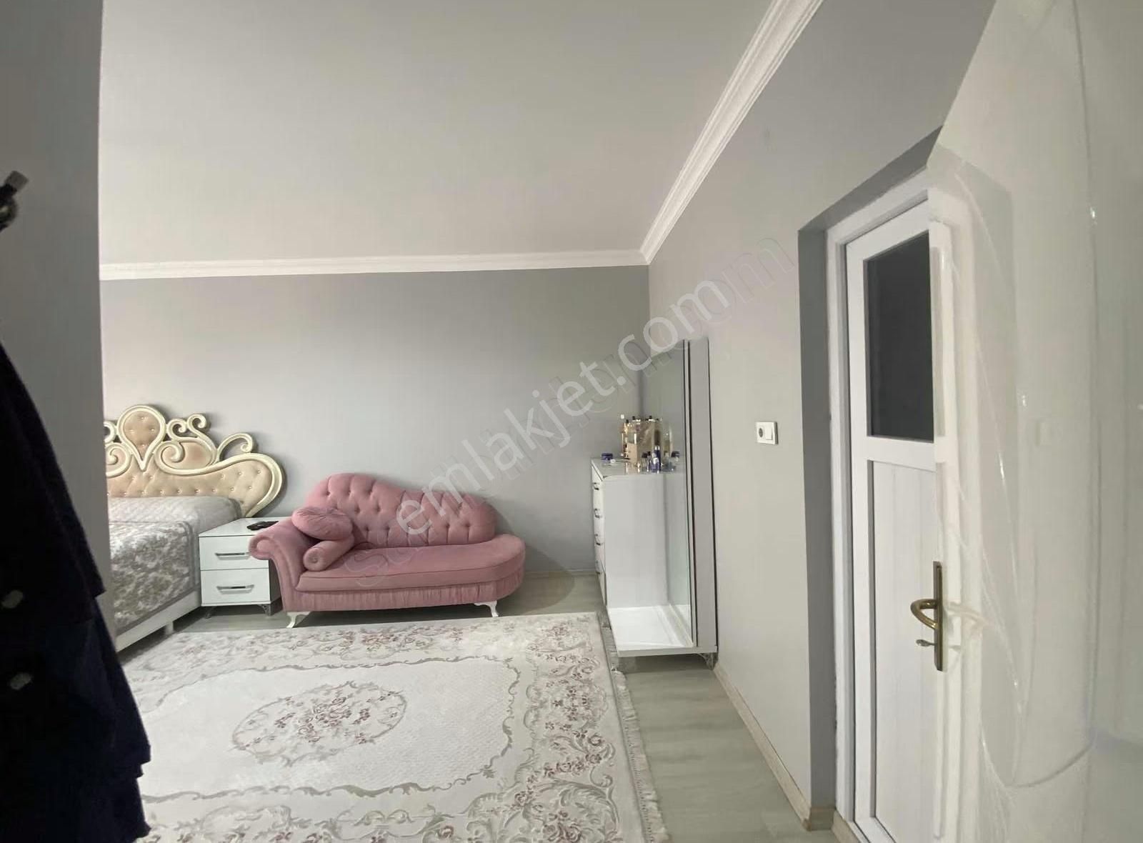 Marev Emlaktan Satılık Geniş 4+1 Daire - Görsel 16