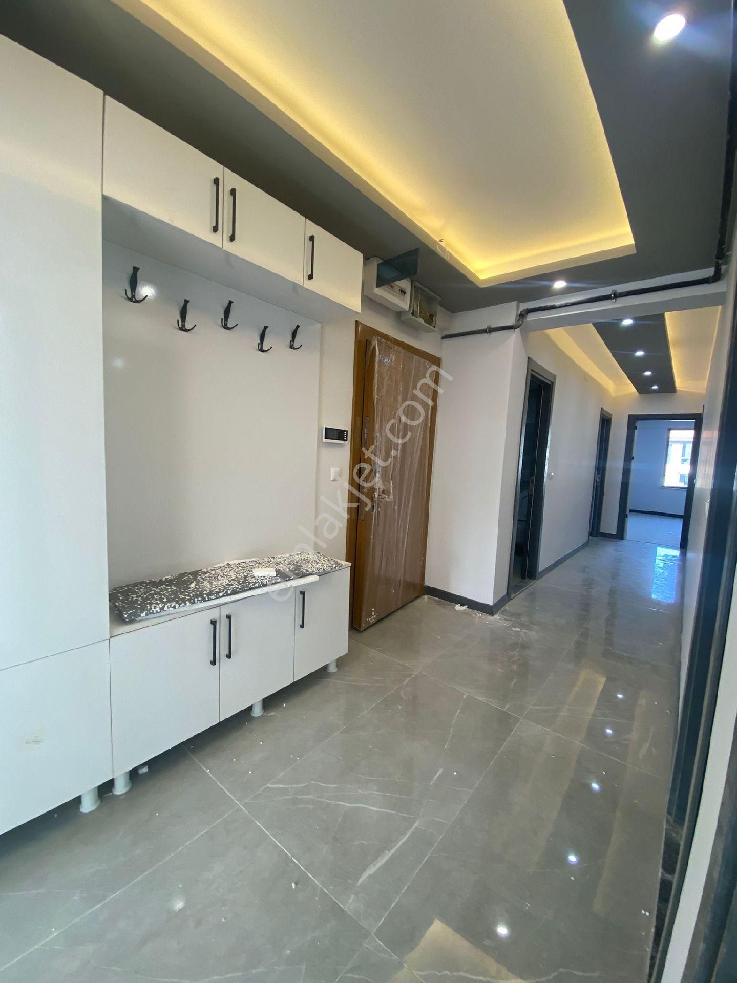 Her Katta Tek Daire Satılık 3+1 2.kat - Görsel 10