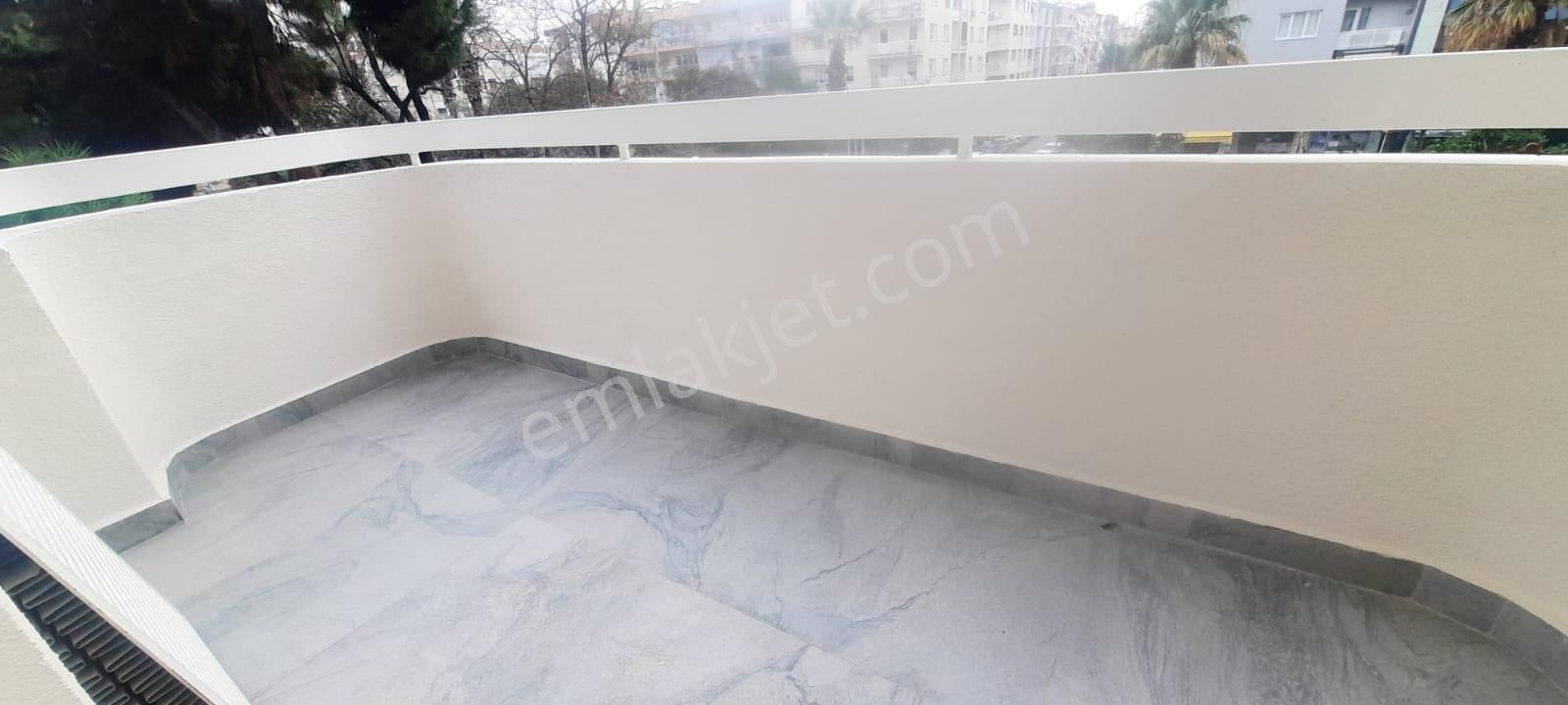 Bostanlı Bağcı Park Cepheli , İçi Full Yapılı , 3+1 Satılık Daire - Görsel 12