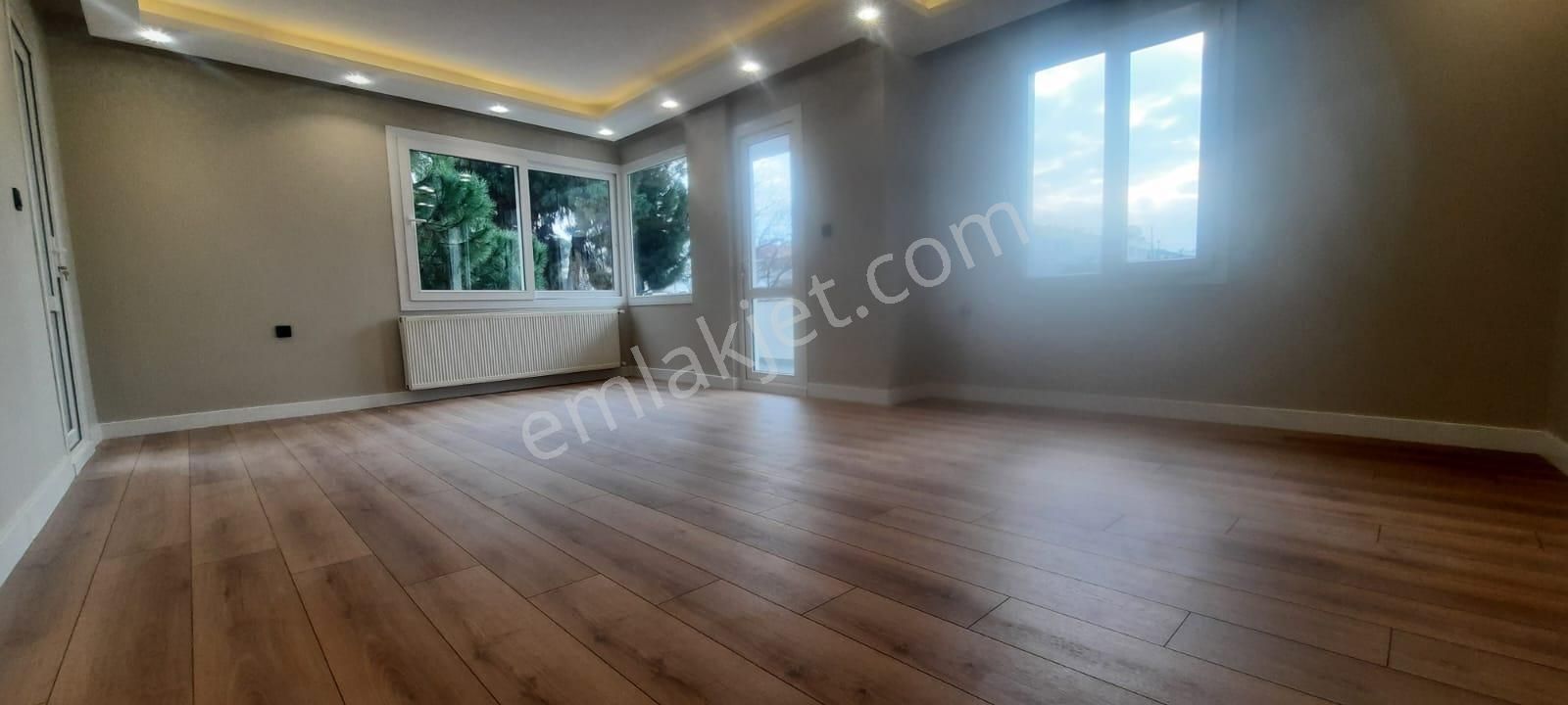 Bostanlı Bağcı Park Cepheli , İçi Full Yapılı , 3+1 Satılık Daire