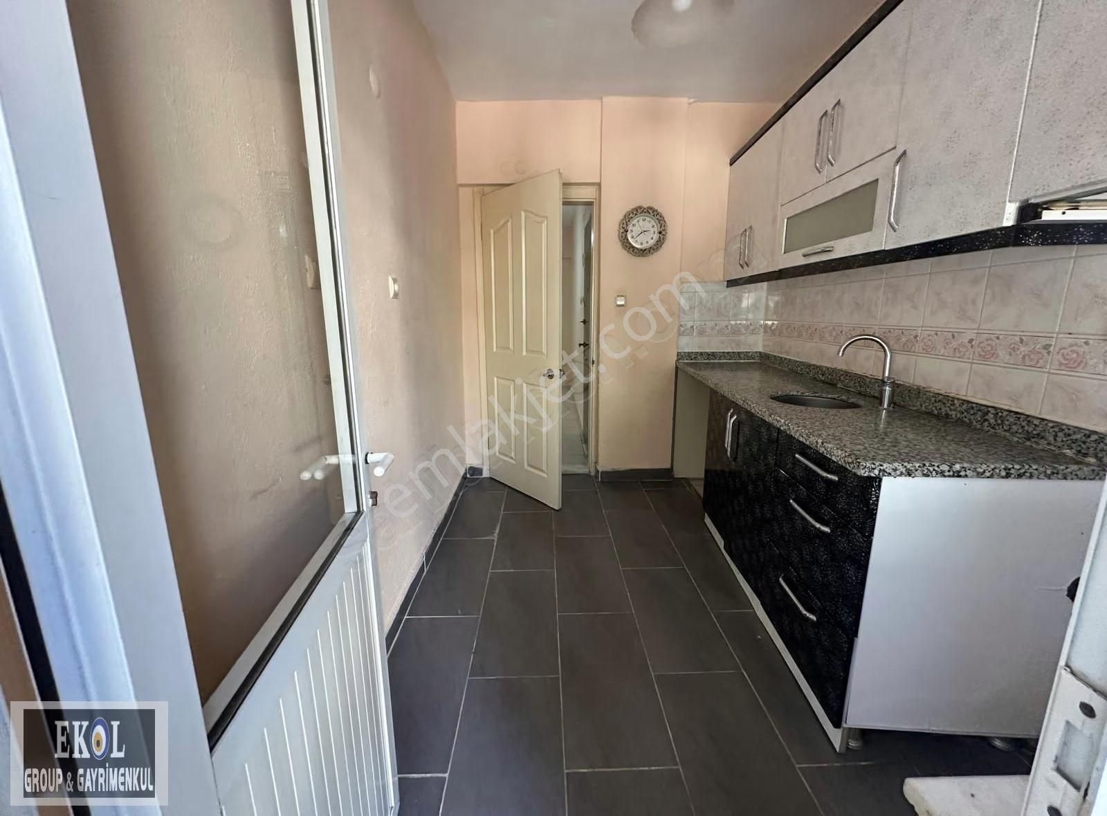 Didim Satılık Altnkumda Denize 200m 2+1 Ayrı Mutfak Arakat Yazlk - Görsel 2