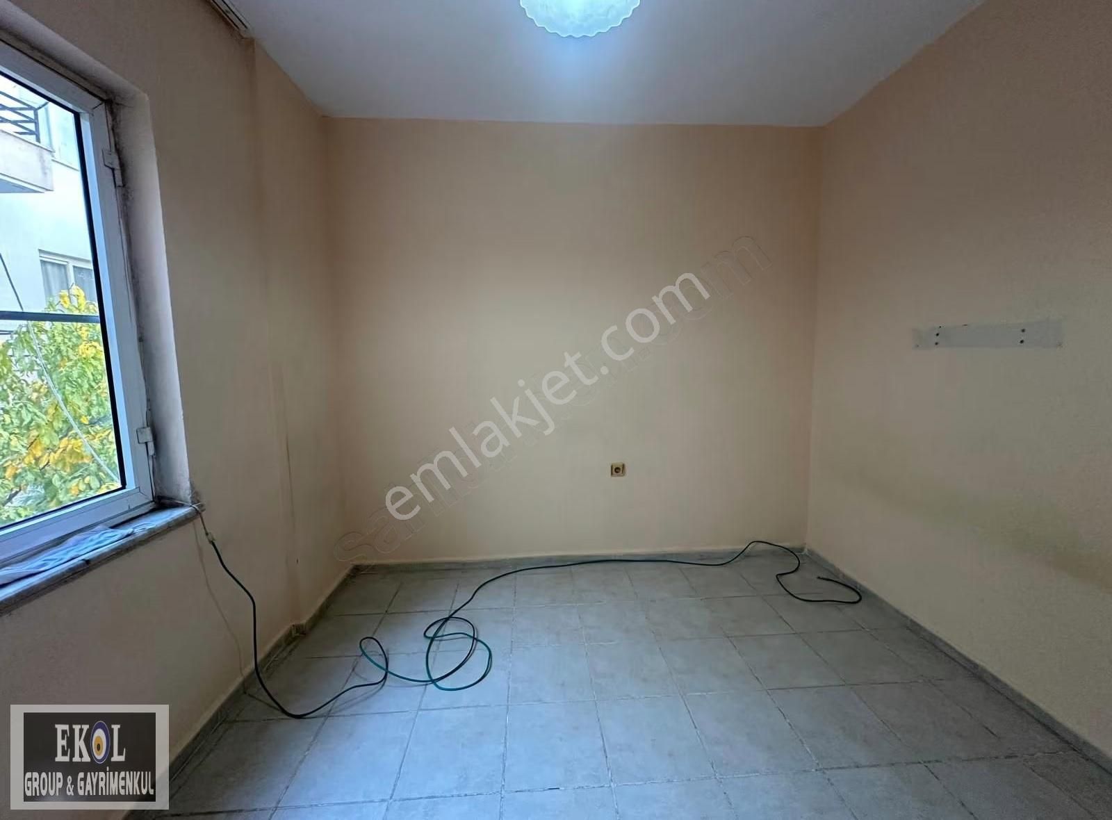 Didim Satılık Altnkumda Denize 200m 2+1 Ayrı Mutfak Arakat Yazlk - Görsel 3