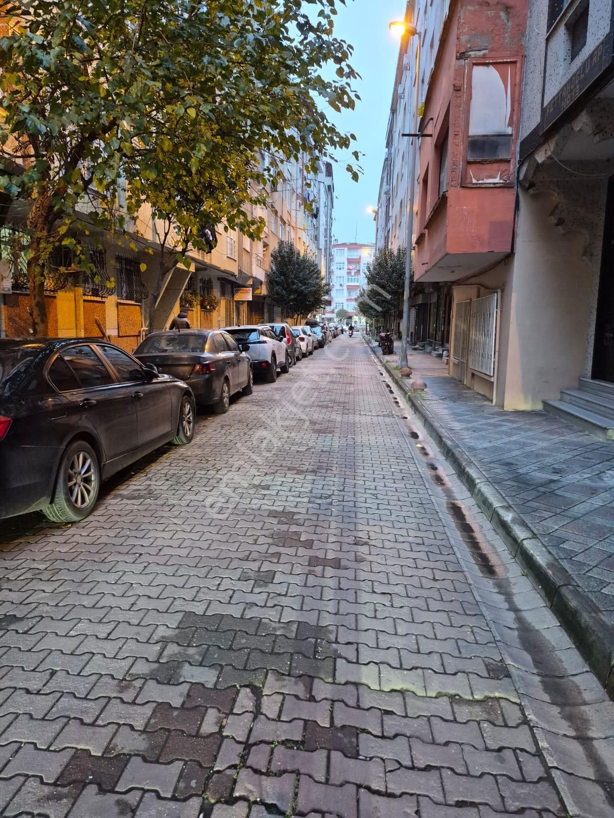 Şirinevler Meydan Metro Metrobus Ve Diğer Ulaşım Ağlarına 3 Dakika Yürüme Mesafesinde - Görsel 15