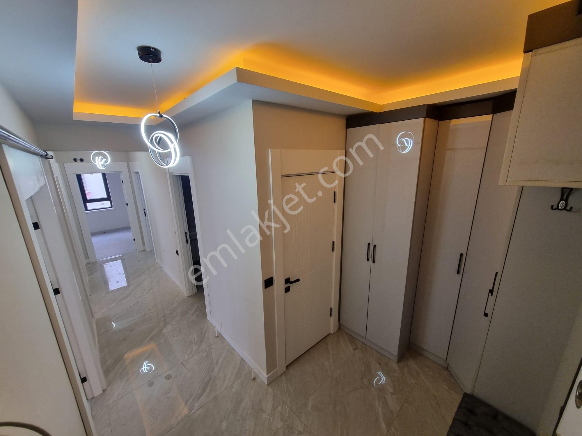 Hazardan-fırsat-3+1-mendereste Ayaş Yoluna Yakın Arakat Ön Cephe - Görsel 8