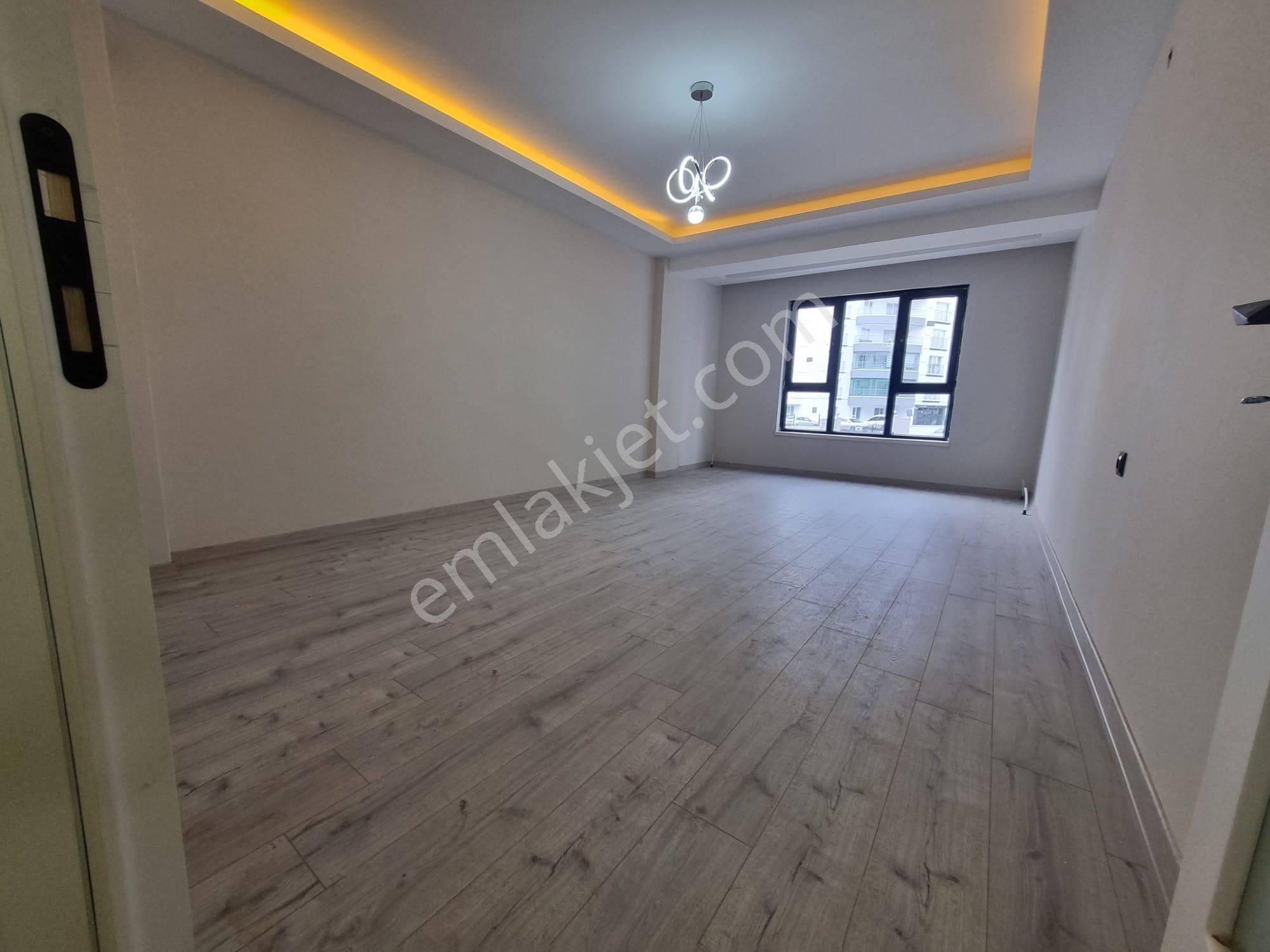 Hazardan-fırsat-3+1-mendereste Ayaş Yoluna Yakın Arakat Ön Cephe - Görsel 7