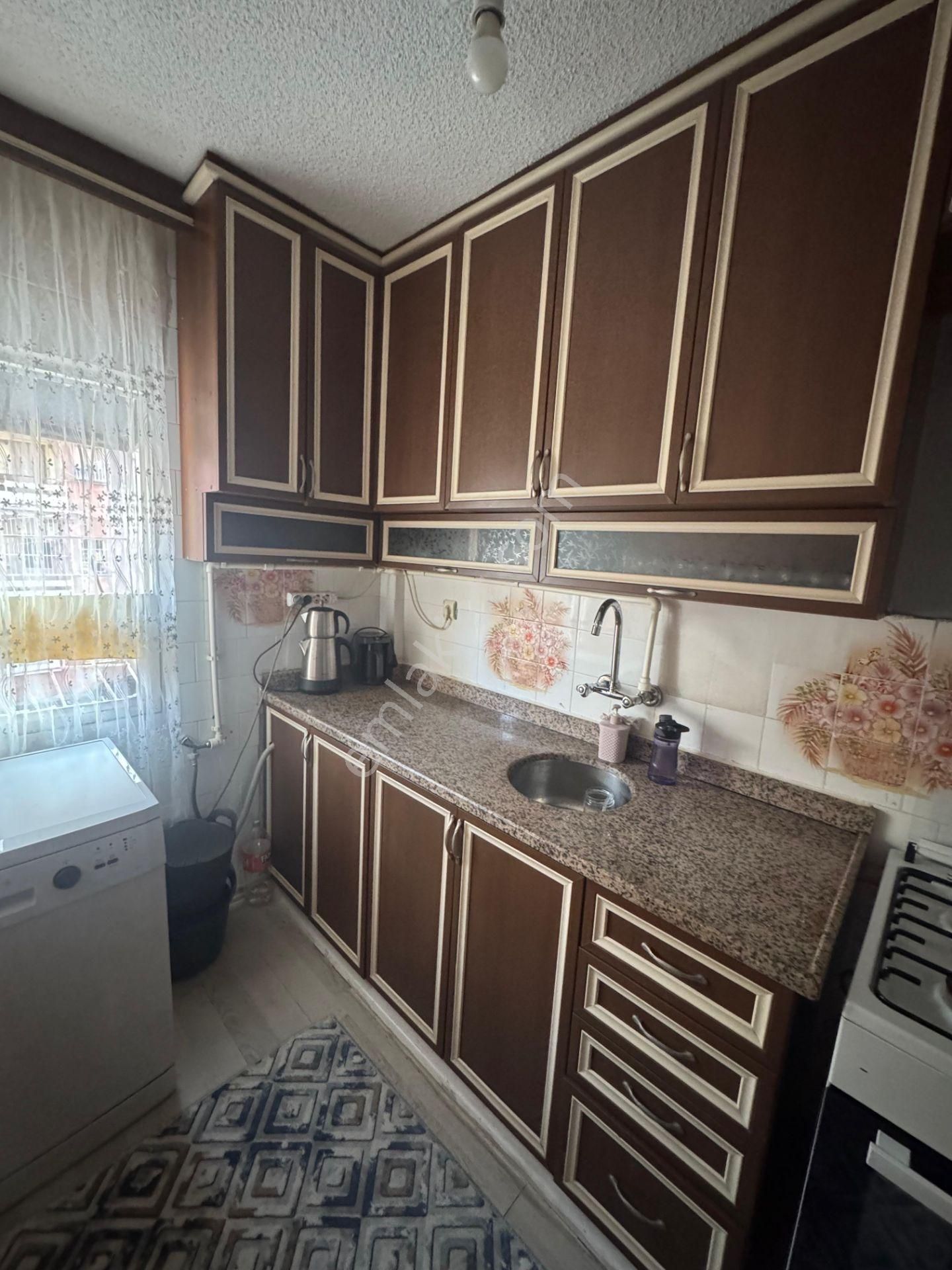 Satılık 2+1 Belediye Evlerin De Masrafsız 2150000 Tl..