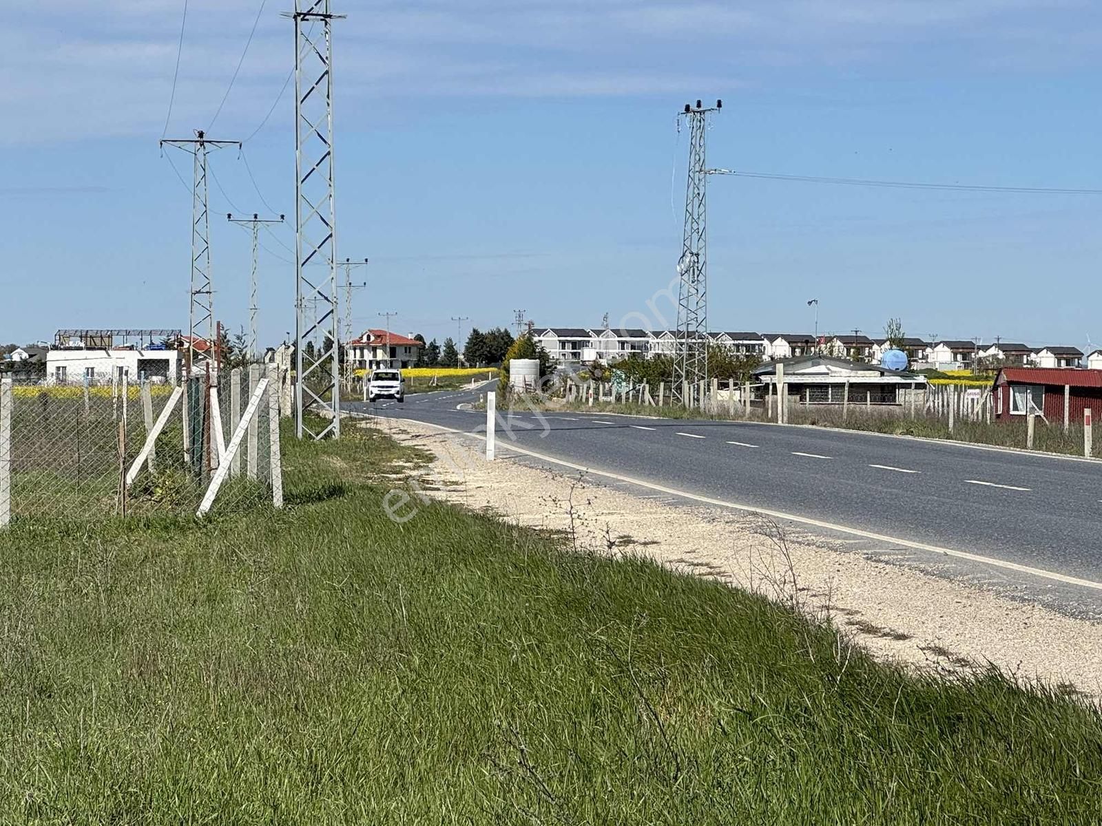 Silivride Muhteşem Doğa Göl Villa Manzaralı Arsa - Görsel 11