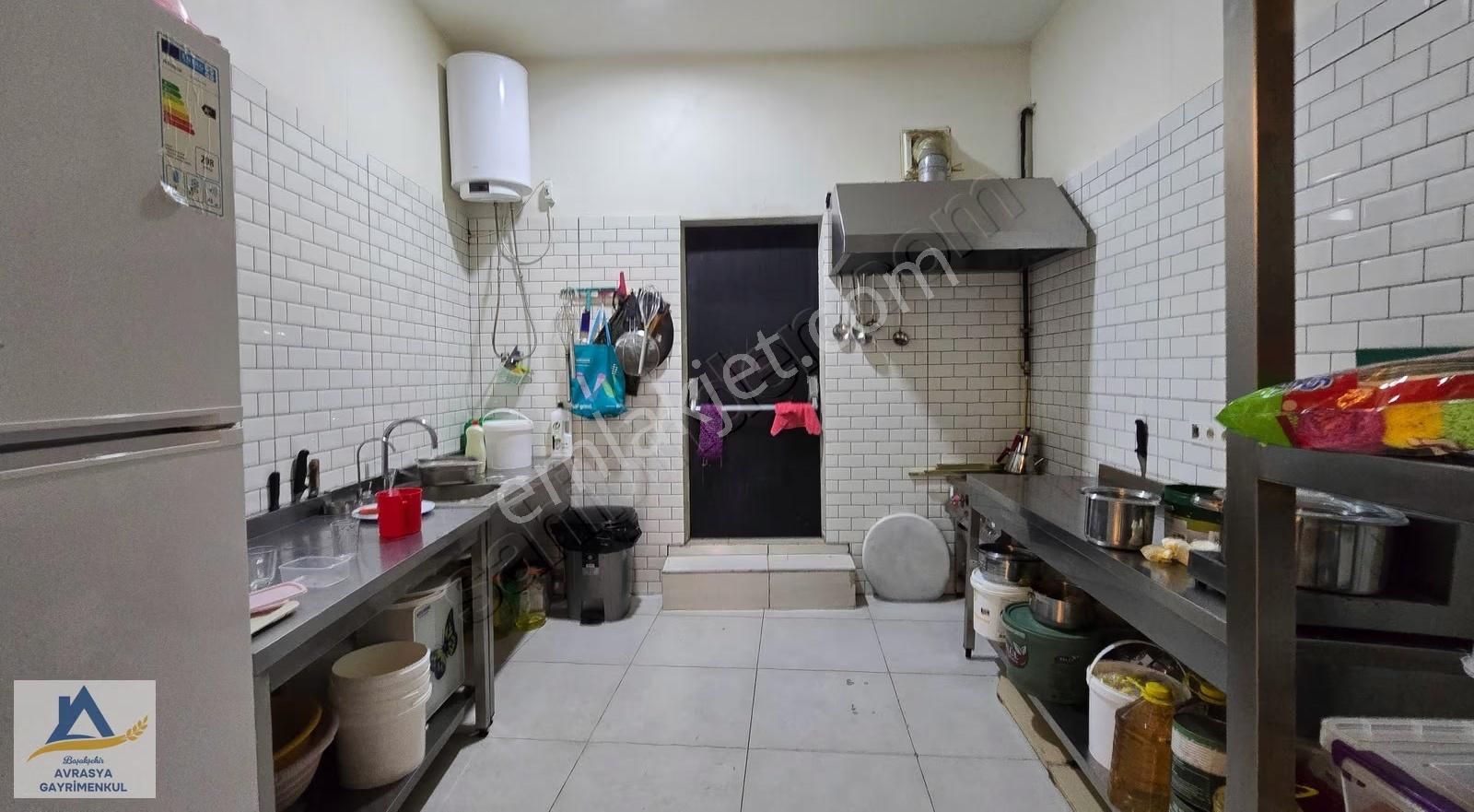 Başakşehir 1. Etap Arterium 1 Kiralık 140 M² Cadde Cephe Dükkan - Görsel 13