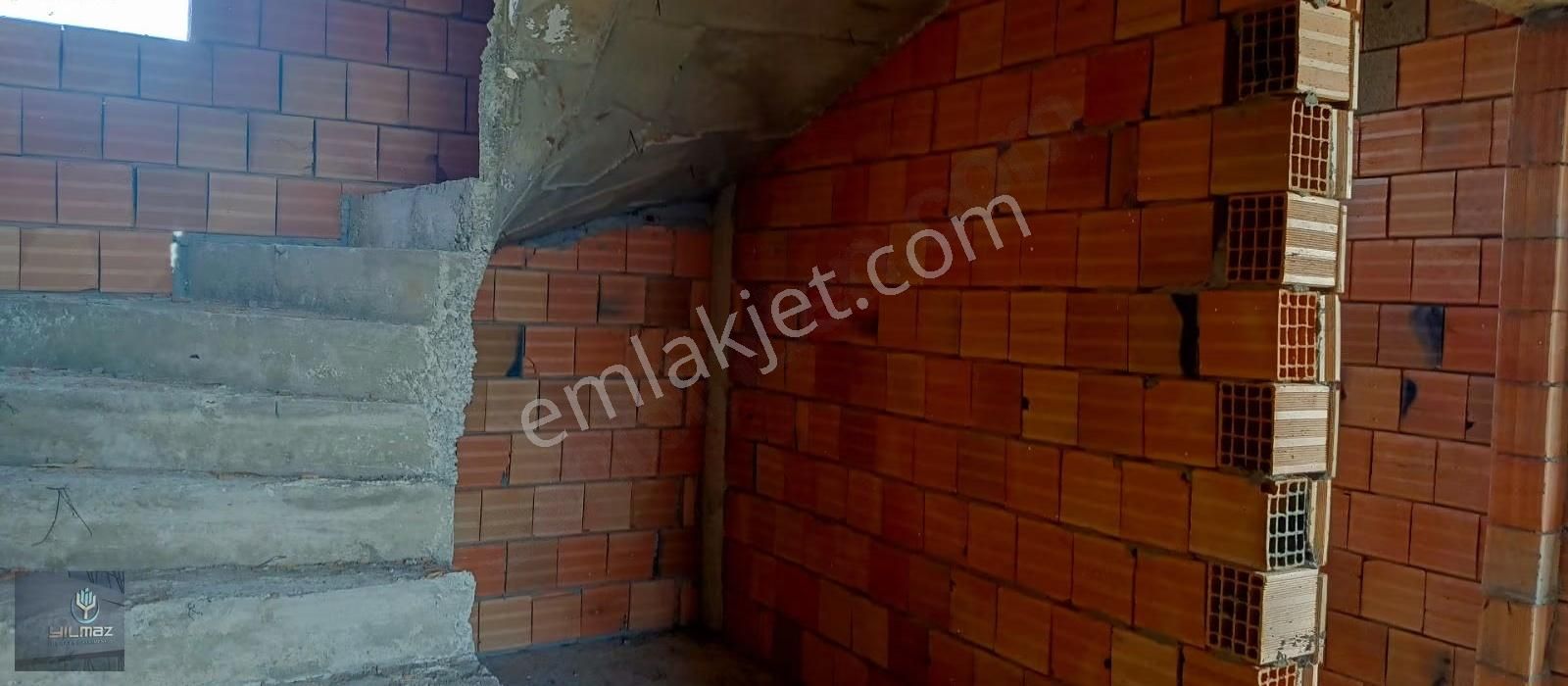 Kapaklı Karlı Mahallesi Satılık Villa - Görsel 9