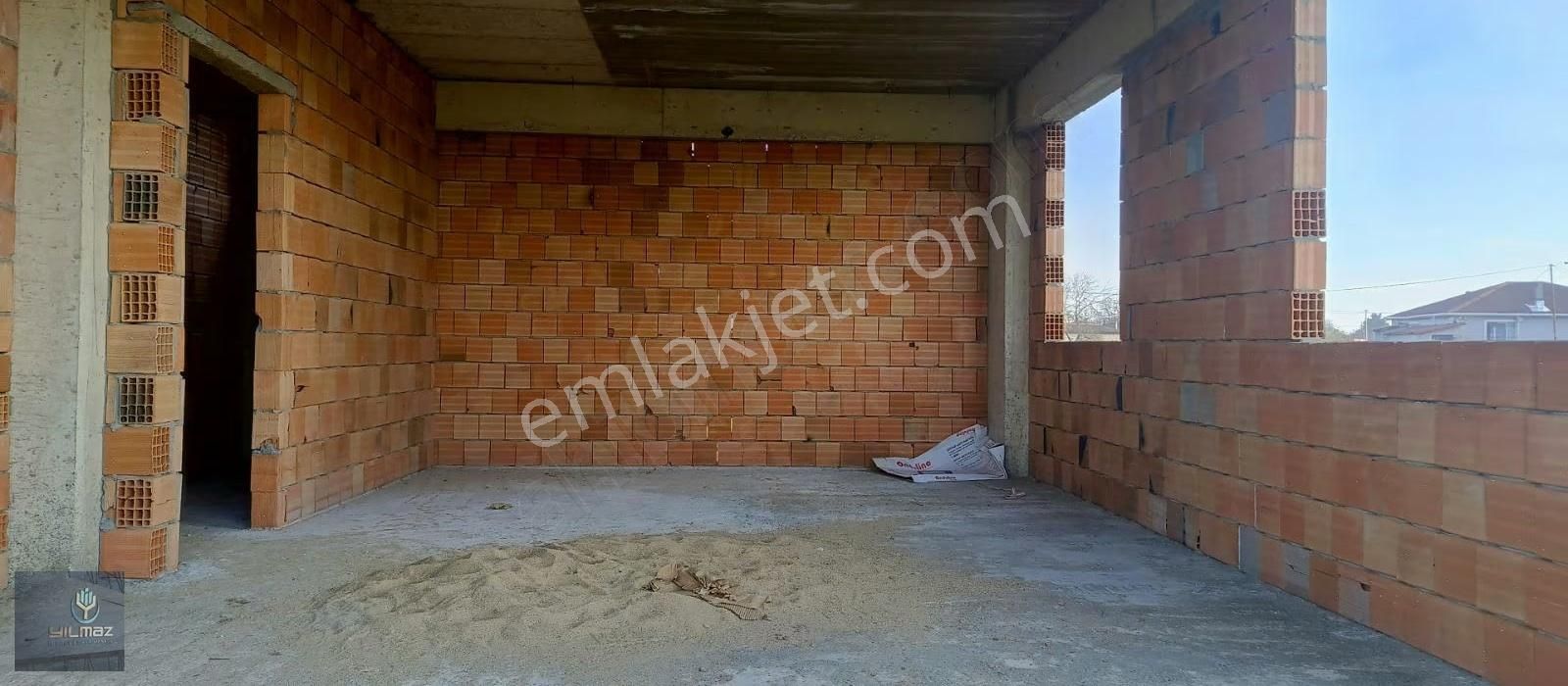 Kapaklı Karlı Mahallesi Satılık Villa - Görsel 18