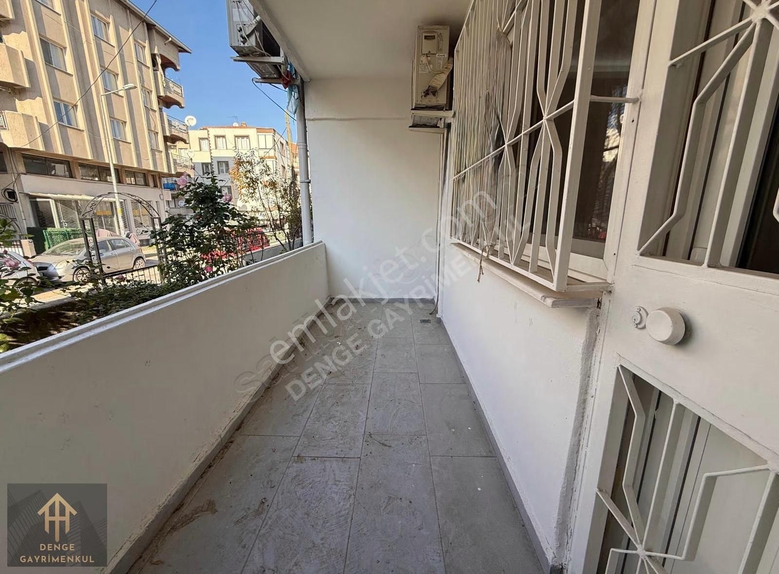 Denge'den Buca Efeler Mah_de 2 Cephe Köşe D'gazlı Yapılı Daire - Görsel 17