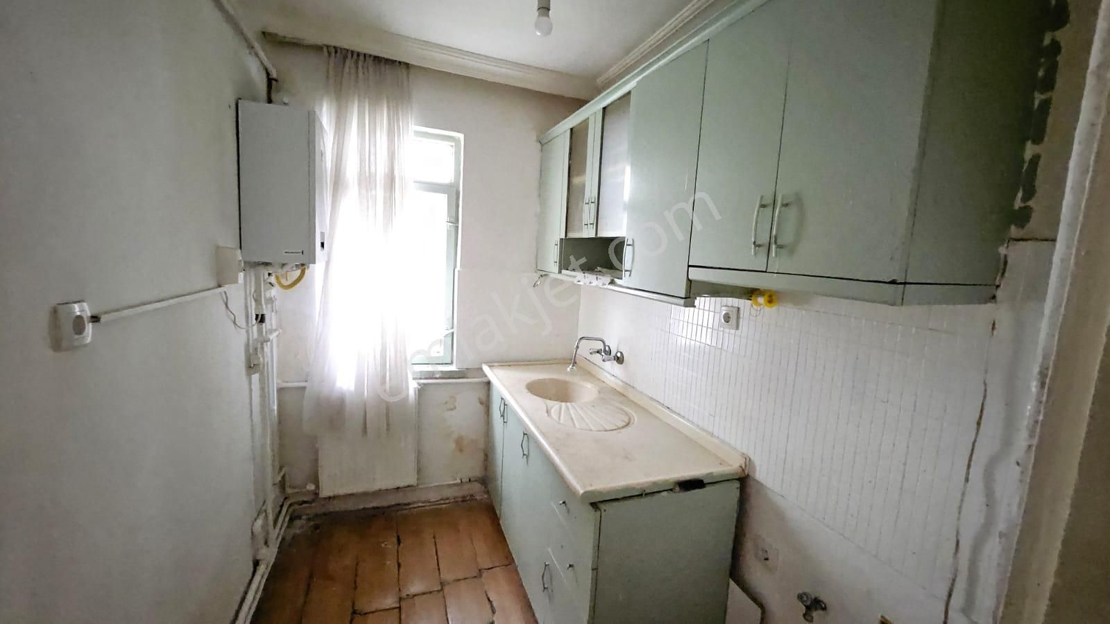 Abidin Paşada Kiralık 2+1 Bahçe Katı Daire - Görsel 6