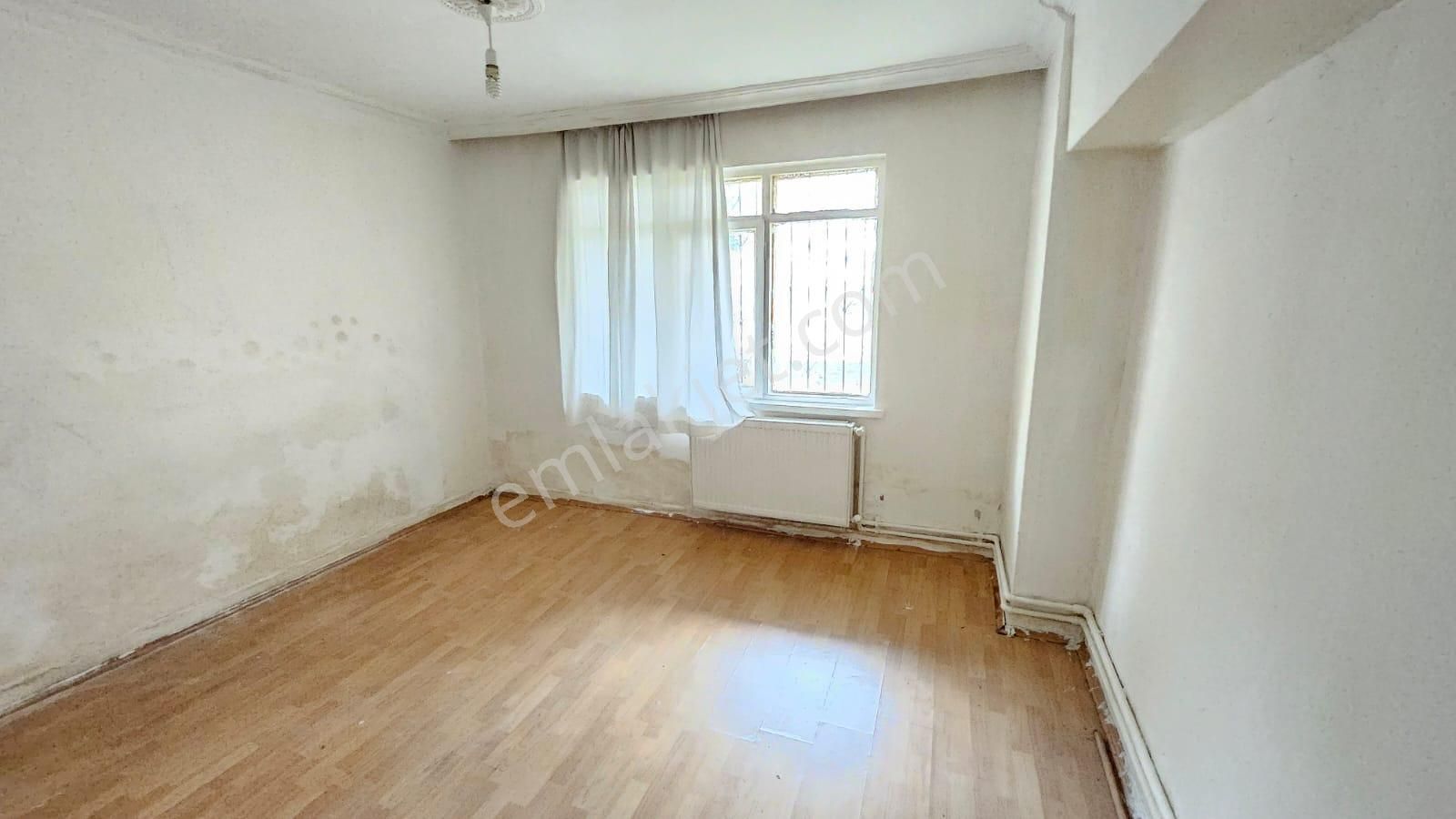 Abidin Paşada Kiralık 2+1 Bahçe Katı Daire - Görsel 14