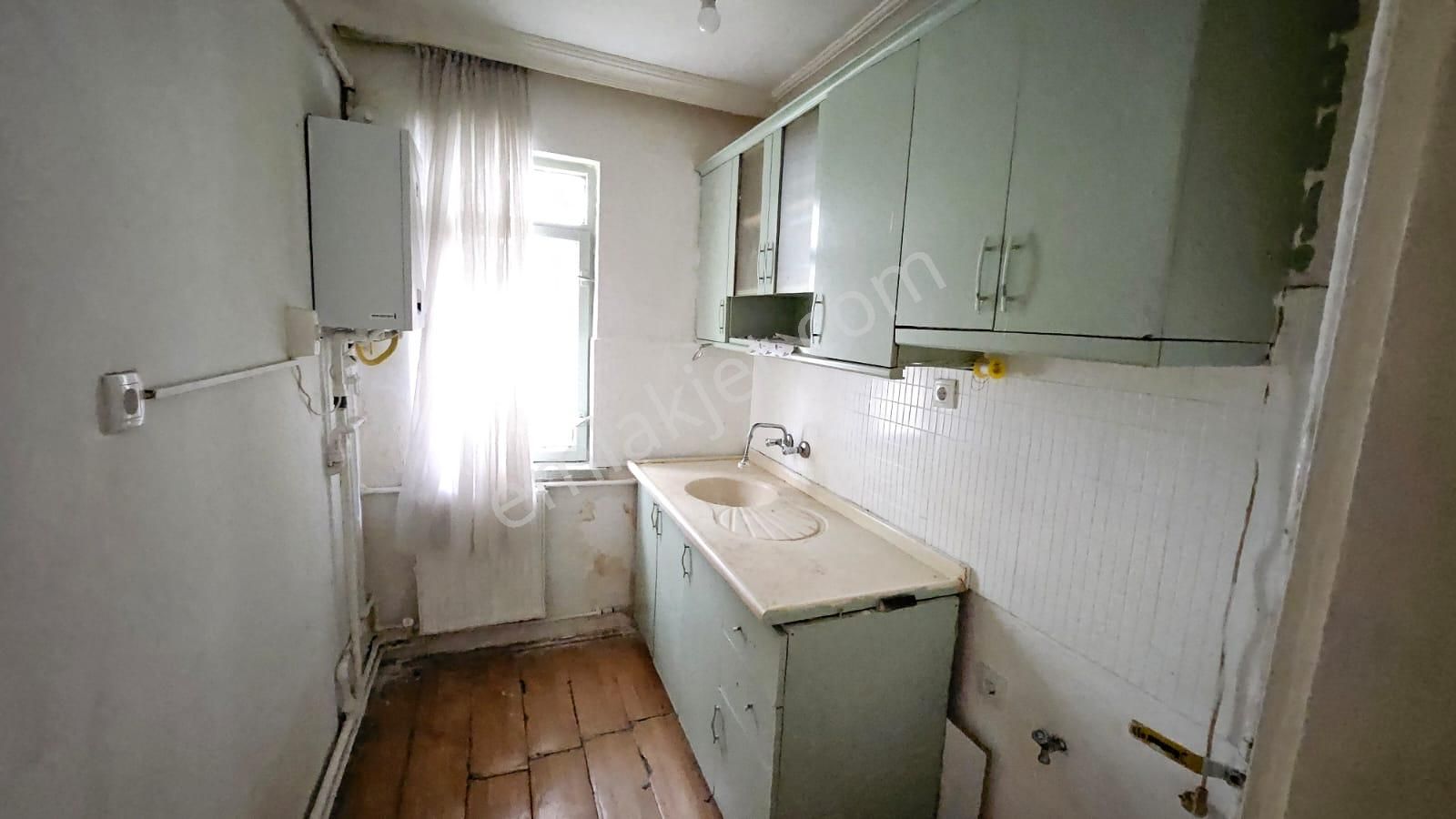 Abidin Paşada Kiralık 2+1 Bahçe Katı Daire - Görsel 8