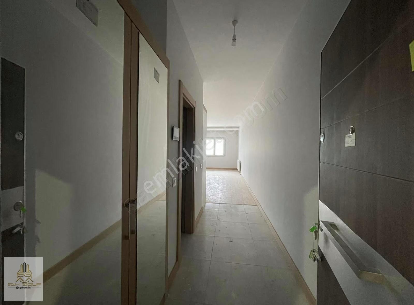 Avrupark 2+1 Modern Satılık Ofis Hem Yatırımlık Hem Kullanımlık