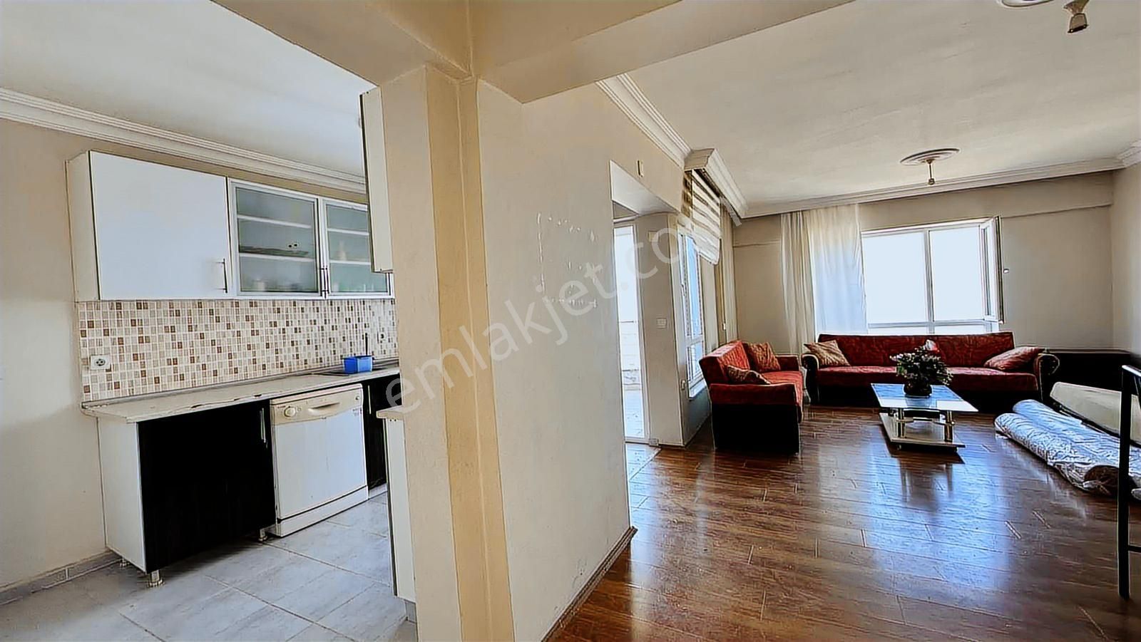 Kuşadası Uydukent Sitesinde Satılık Deniz Manralı 2+1 Daire - Görsel 11